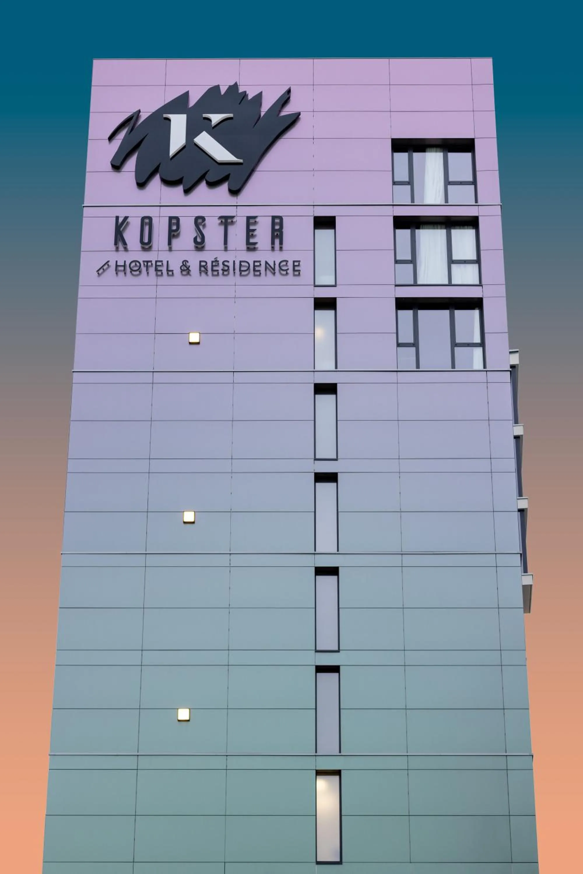 Property building in KOPSTER Hotel Residence Paris Ouest Colombes