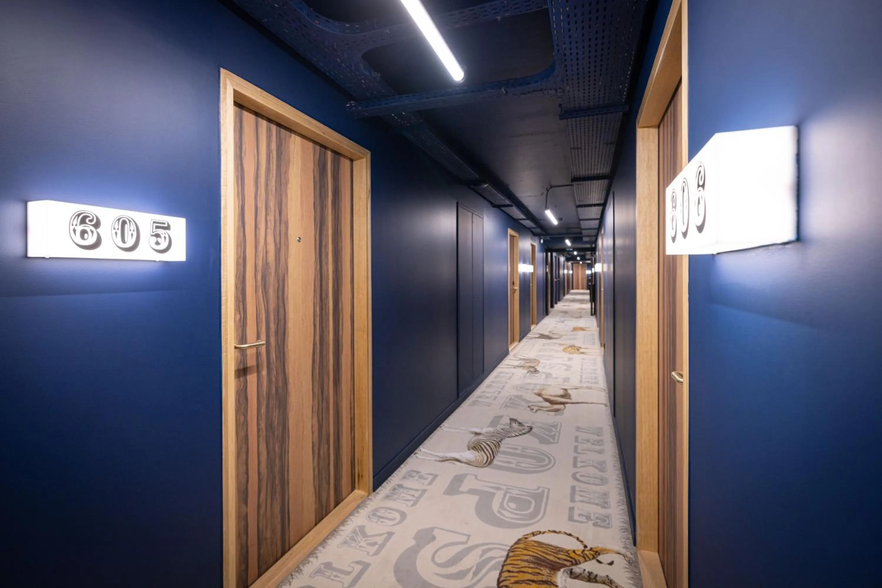 KOPSTER Hotel Residence Paris Ouest Colombes