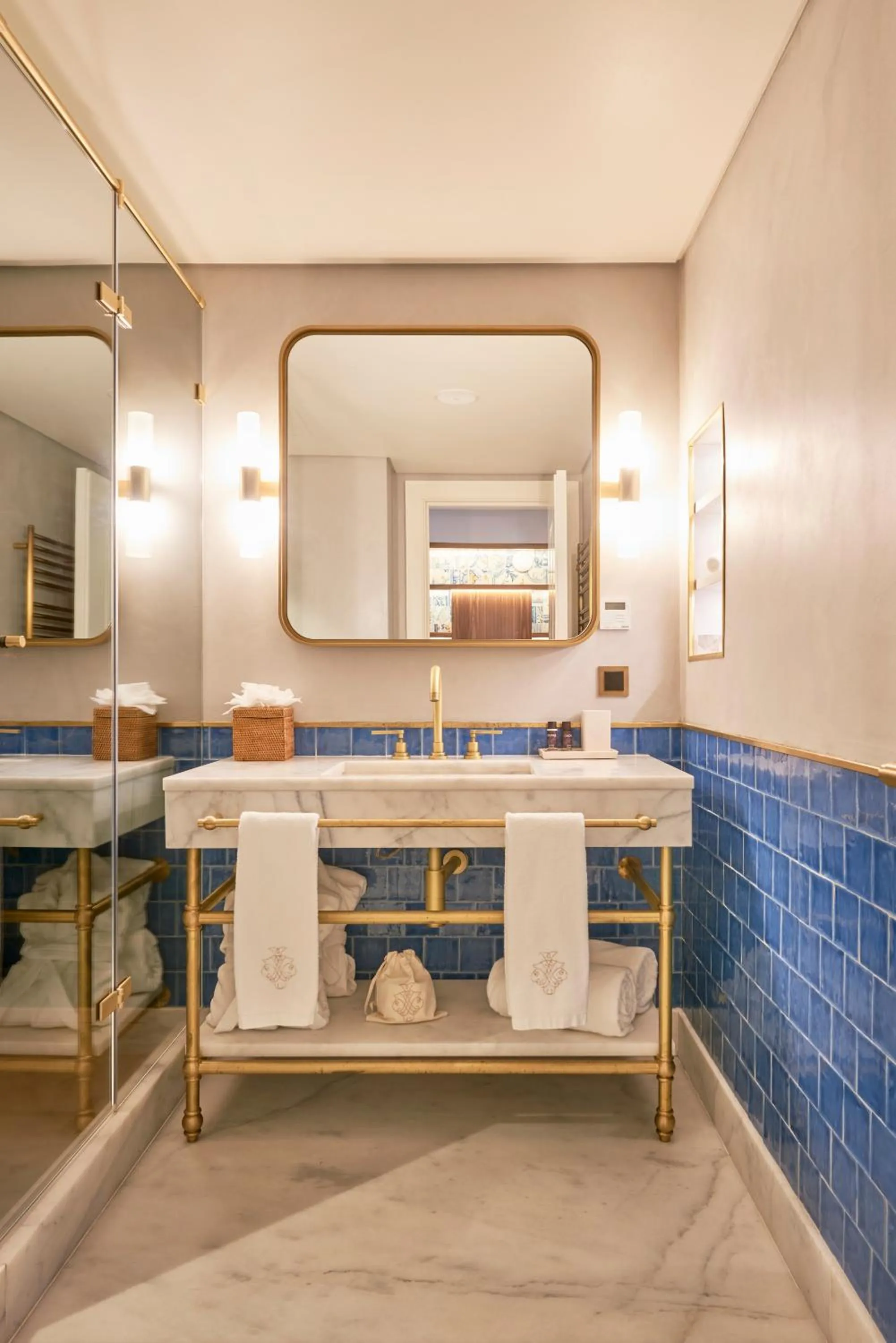 Bathroom in Palácio Ludovice Wine Experience Hotel