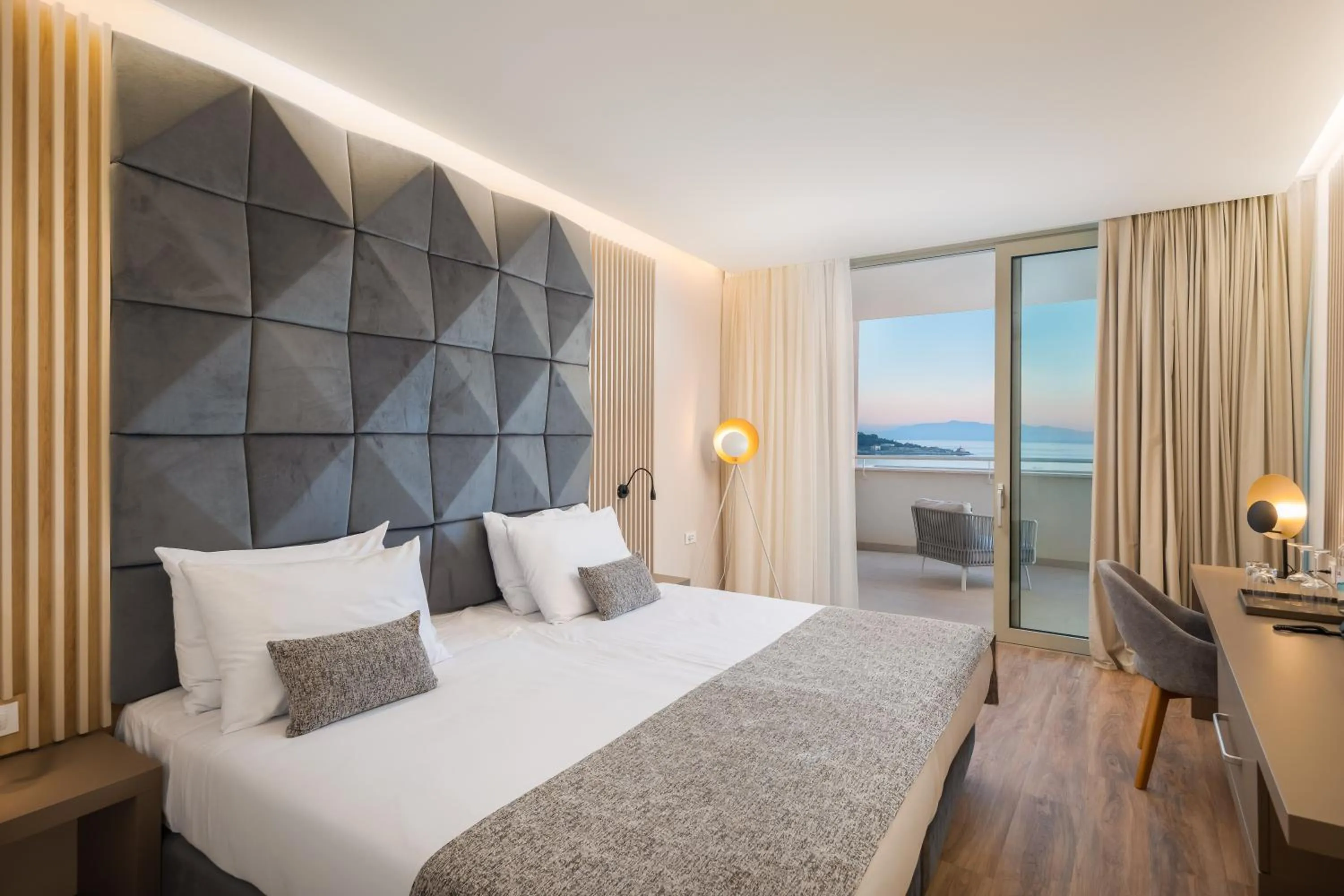 Bed in Aminess Laurel Khalani Hotel