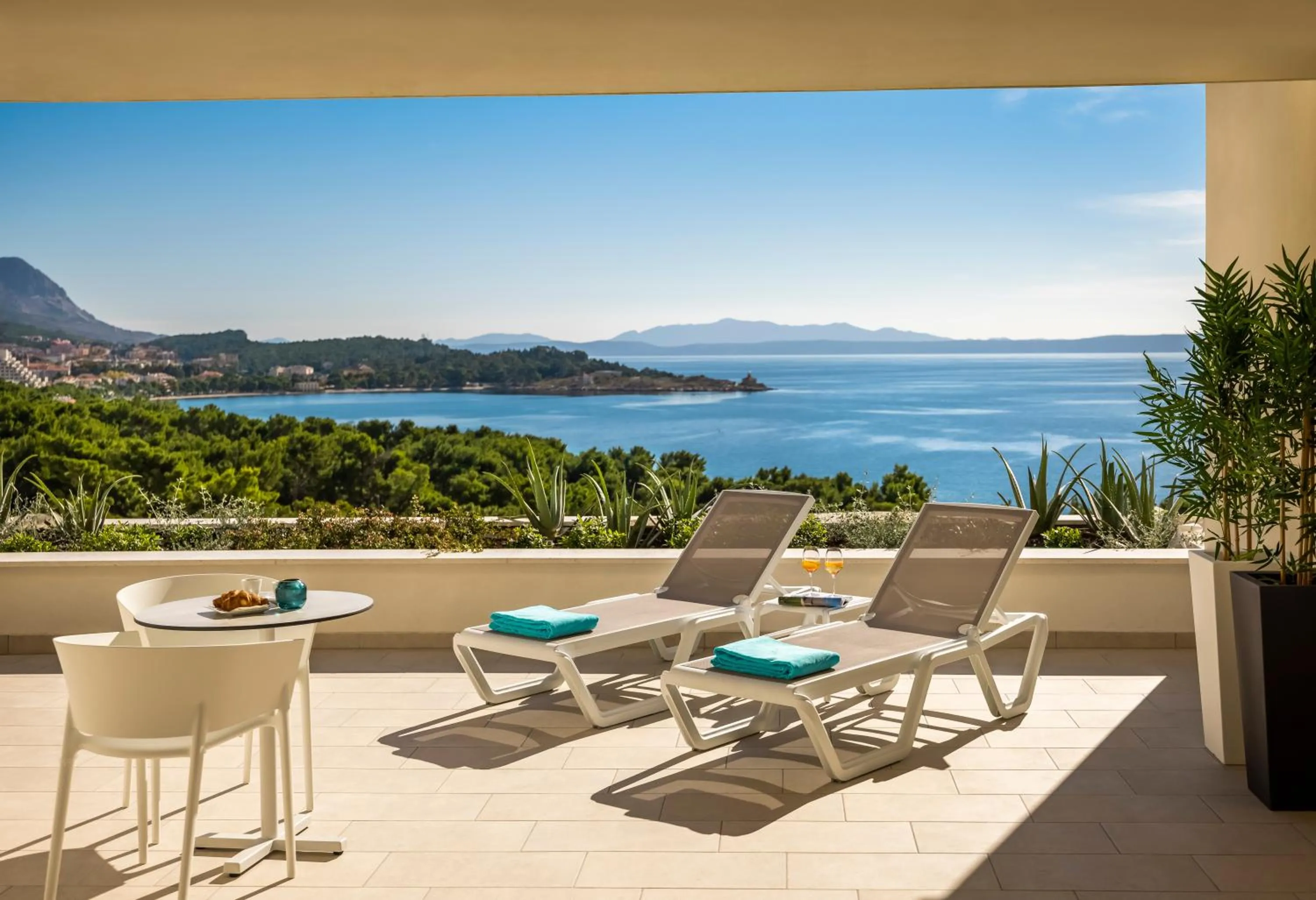 Day in Aminess Laurel Khalani Hotel