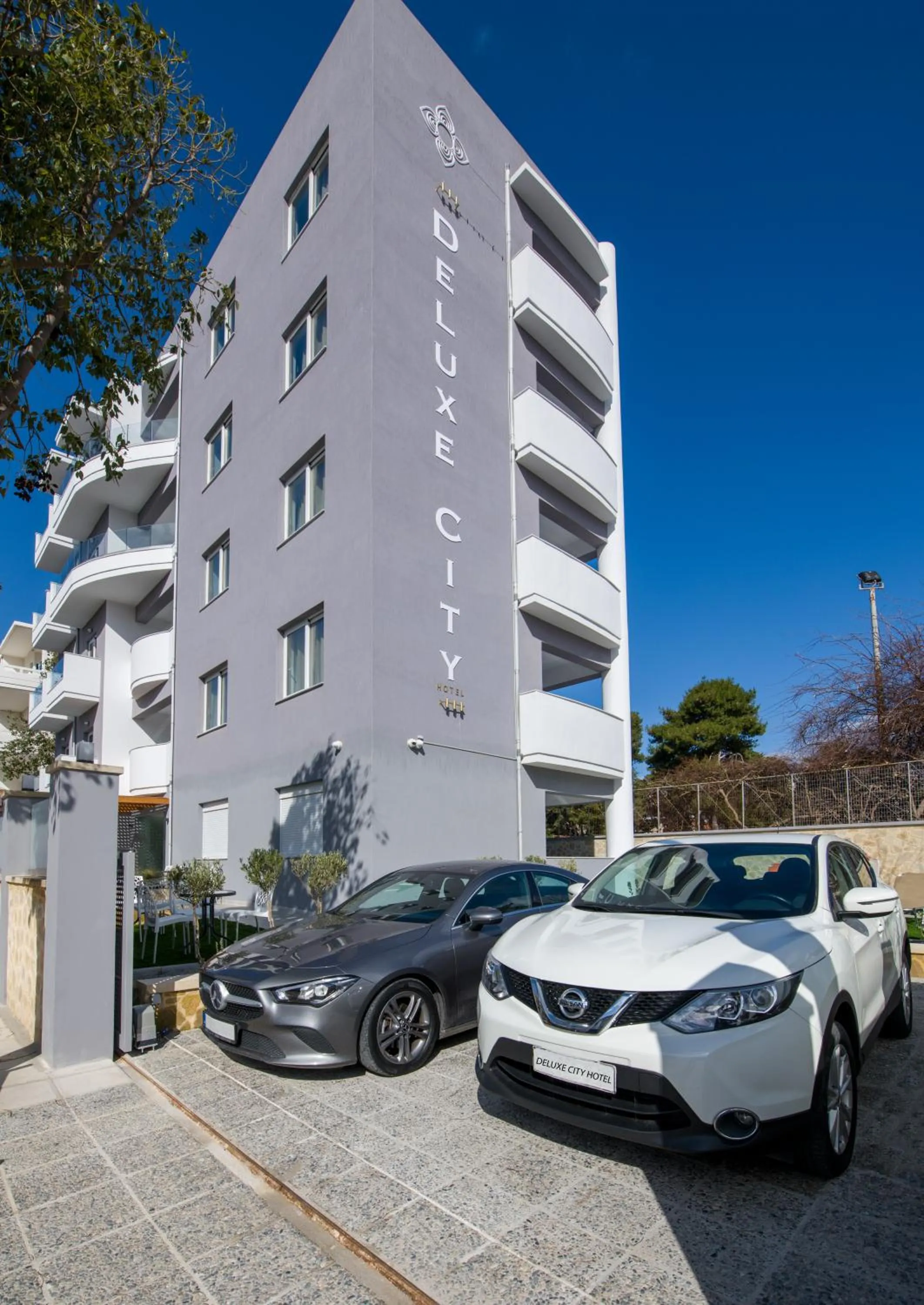 Property building in Deluxe City Hotel