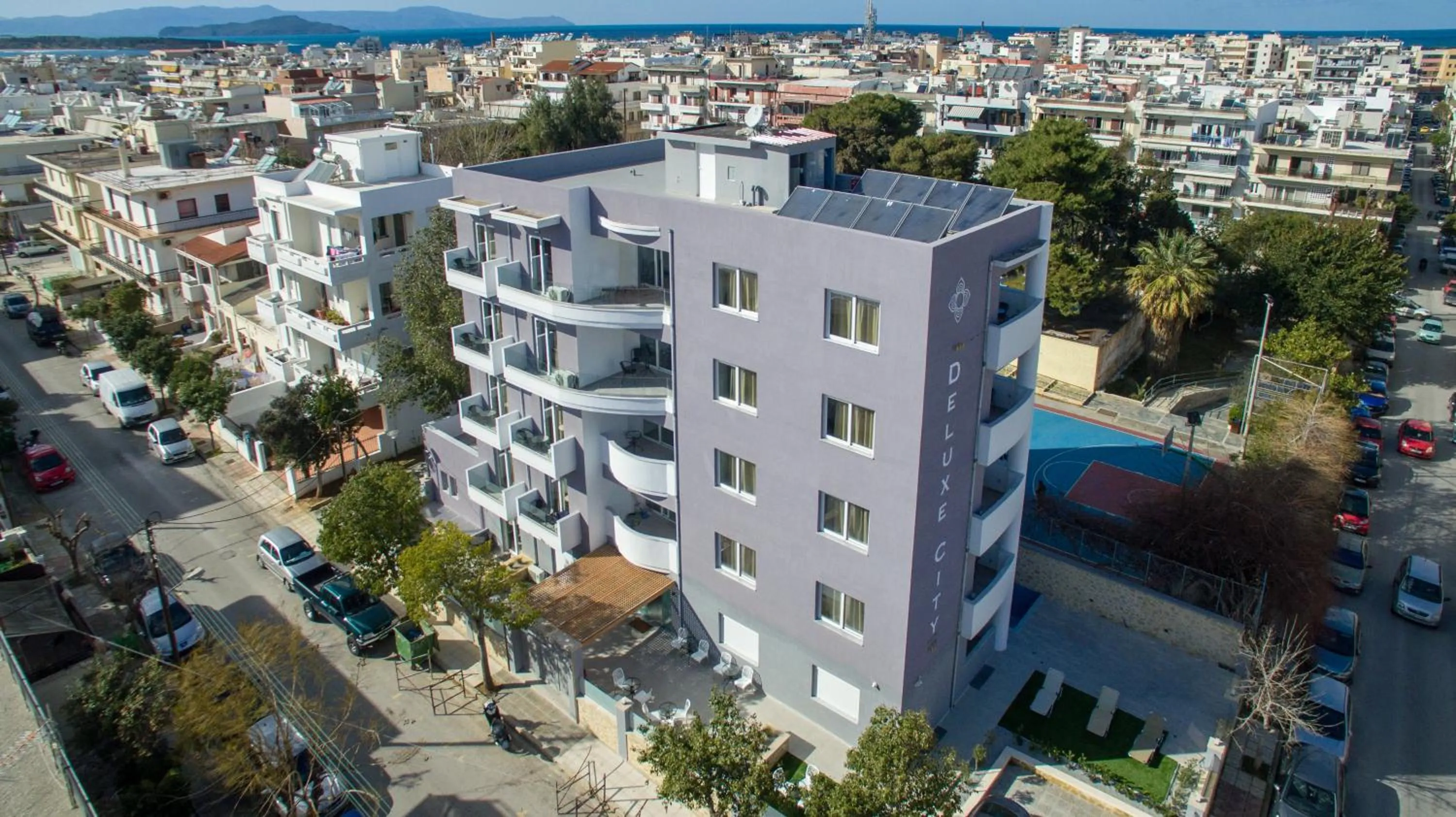 Bird's eye view in Deluxe City Hotel