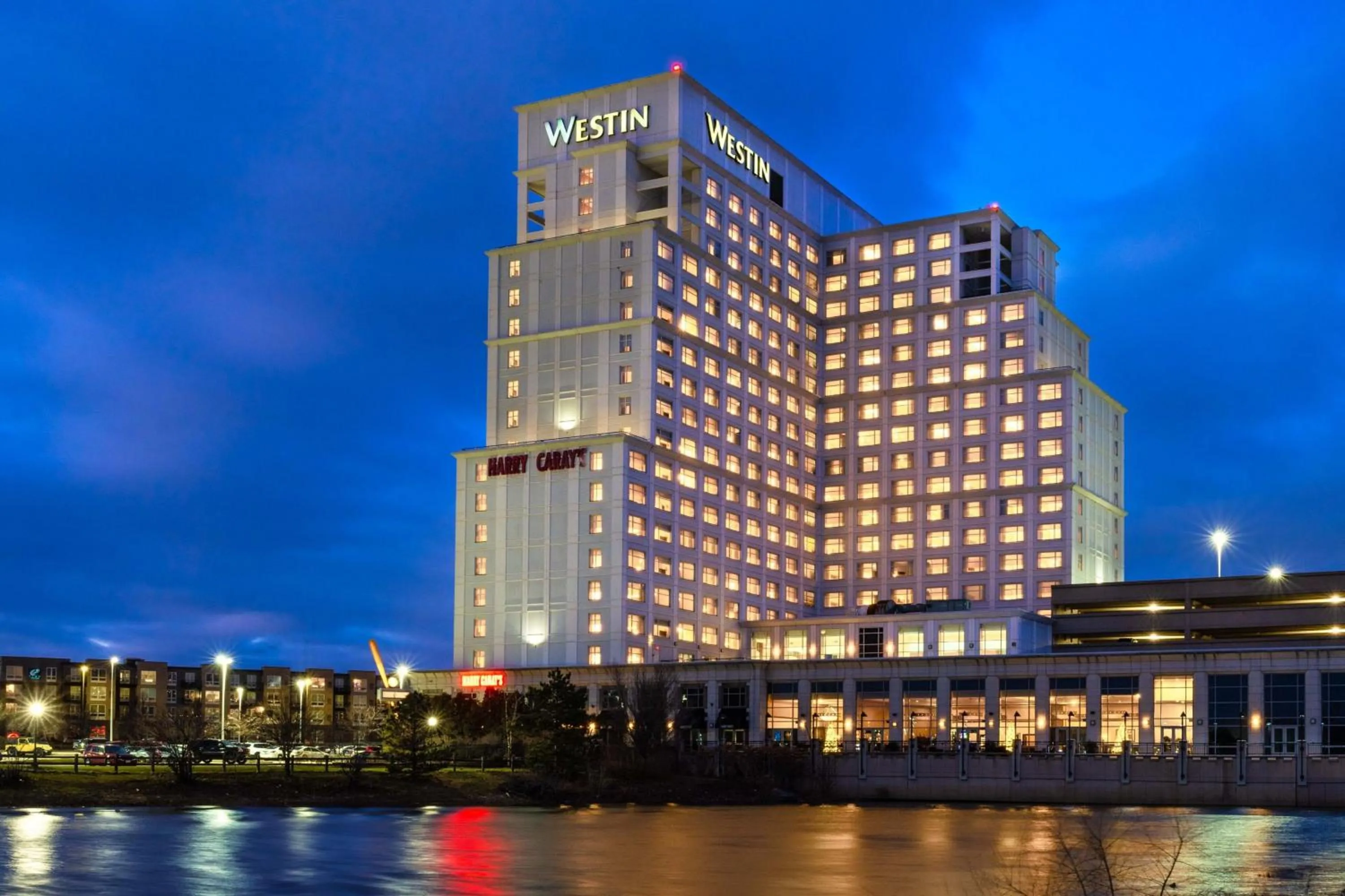 Property building in The Westin Chicago Lombard