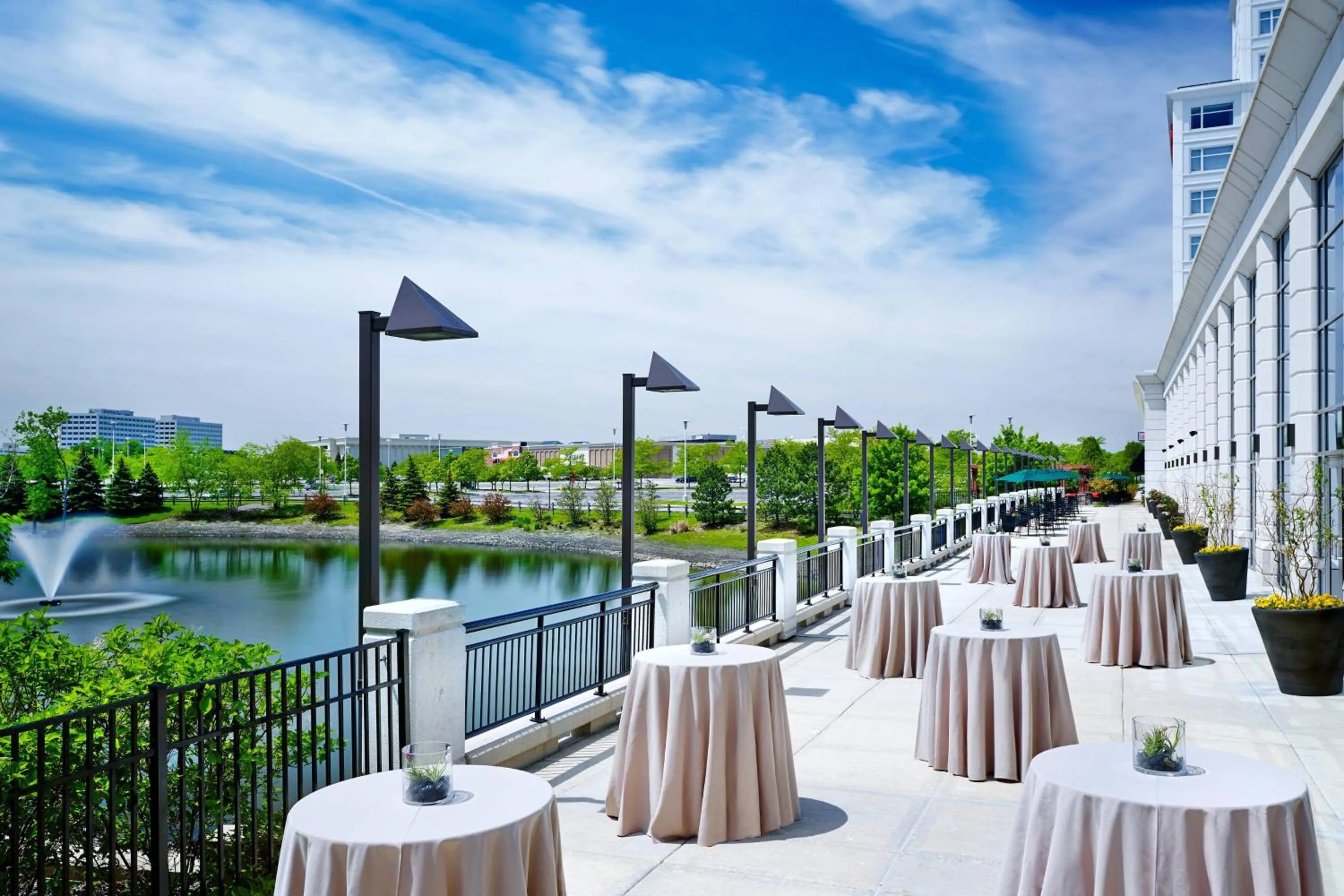 Meeting/conference room in The Westin Chicago Lombard