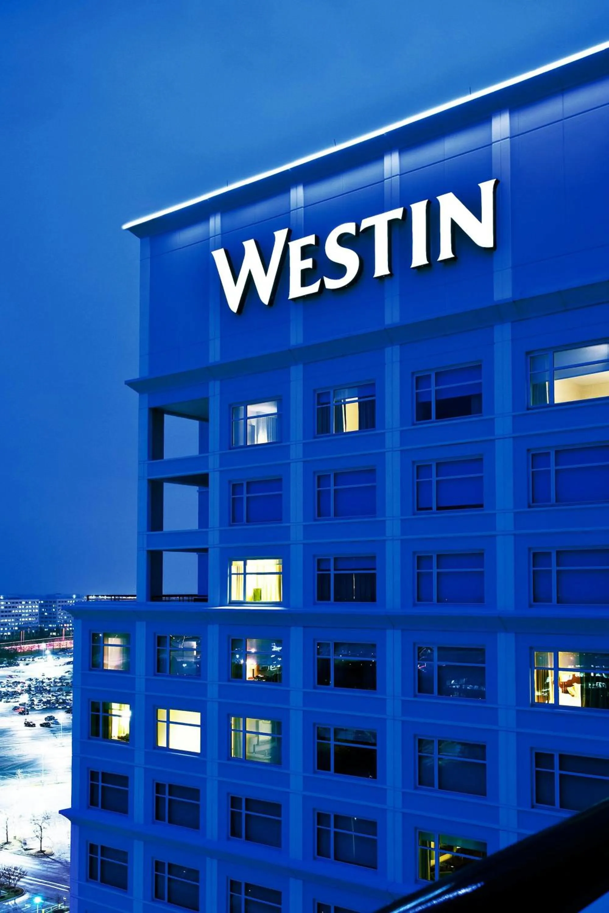 Property building in The Westin Chicago Lombard