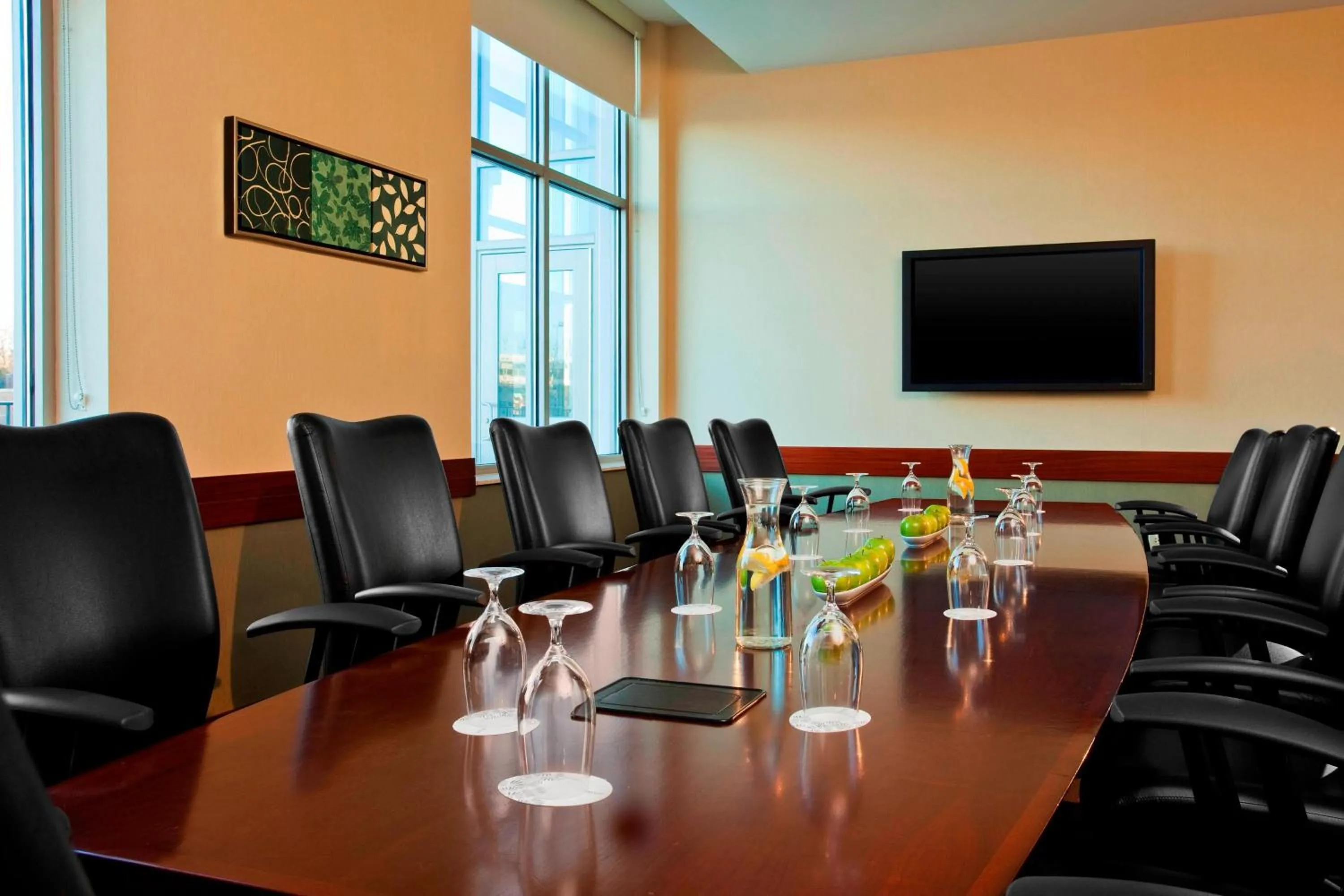 Meeting/conference room in The Westin Chicago Lombard