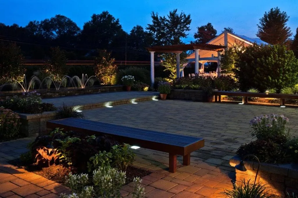 Facade/entrance in Westminster Hotel