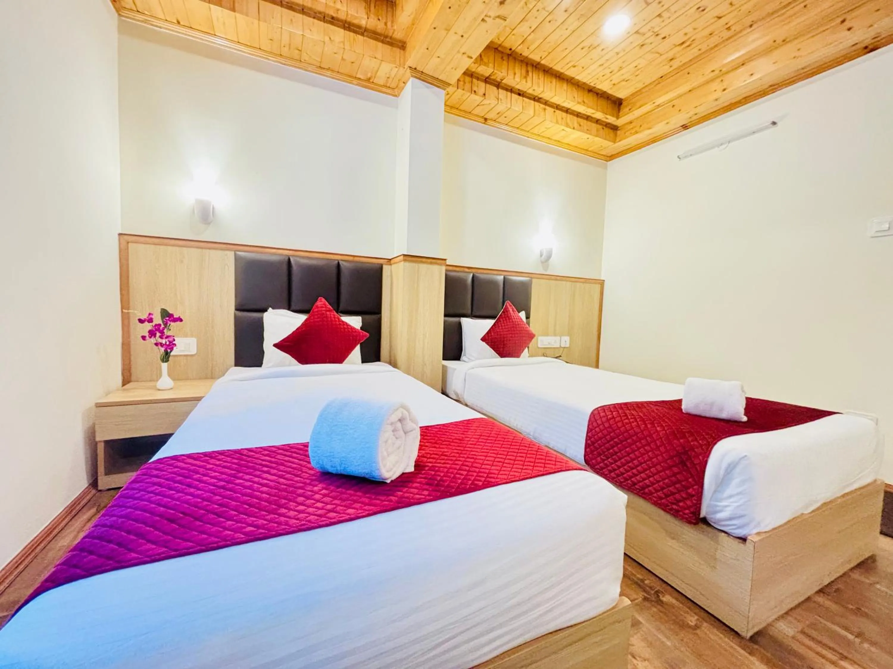 Bedroom, Bed in Kunden Fortune Resort Gangtok Near MG Marg