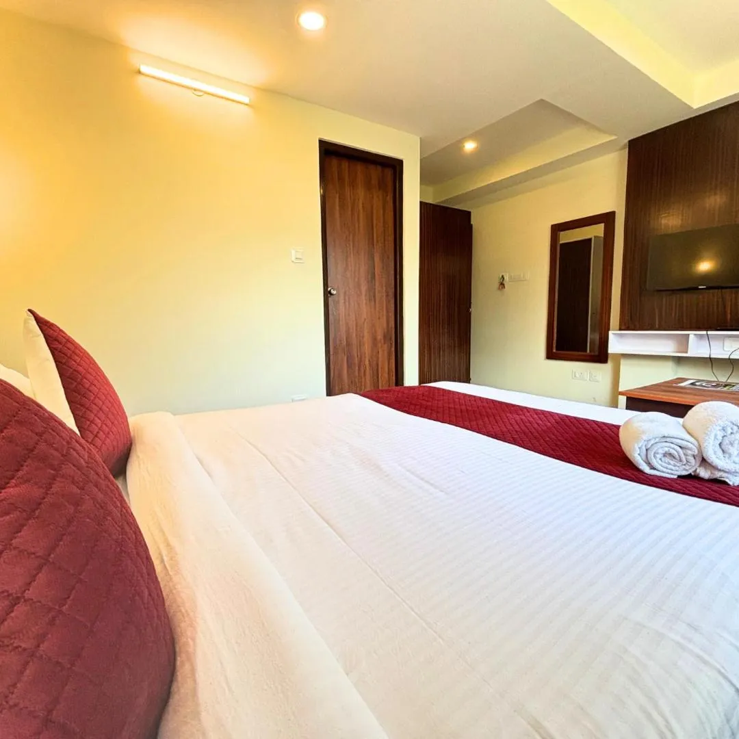 TV and multimedia, Bed in Kunden Fortune Resort Gangtok Near MG Marg