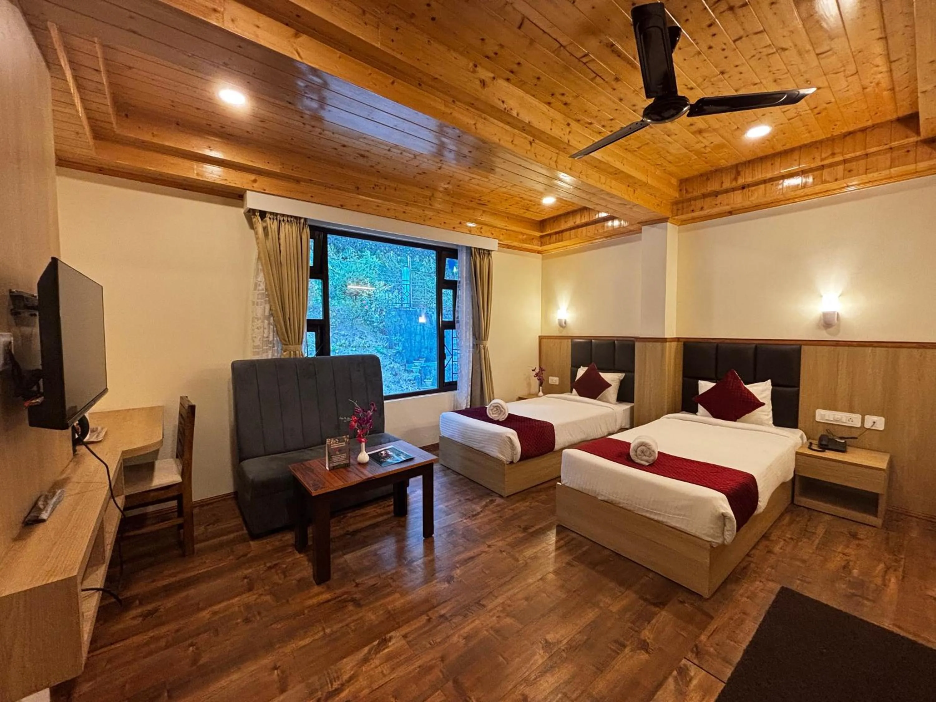 Bedroom, Bed in Kunden Fortune Resort Gangtok Near MG Marg