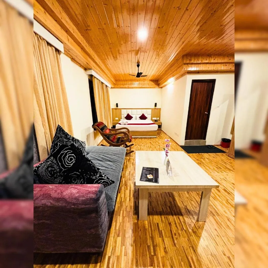 Bedroom in Kunden Fortune Resort Gangtok Near MG Marg