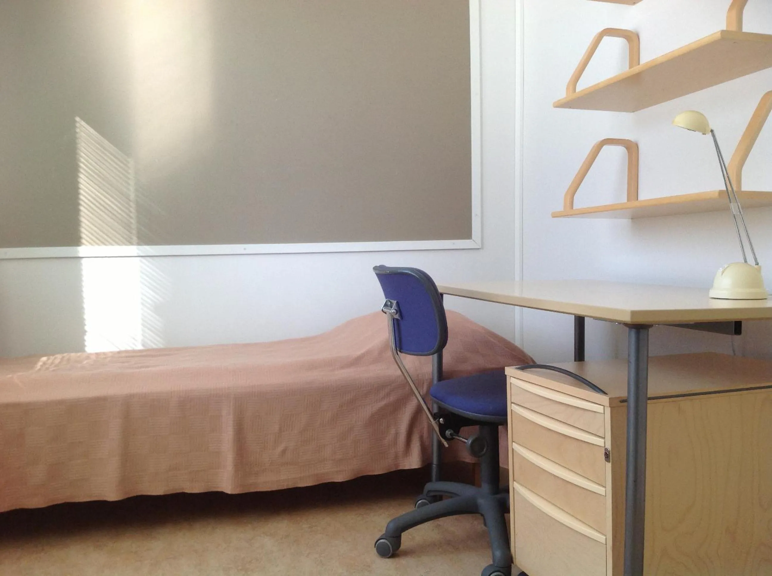 Bed in Summer Hotel Tähtelä, Alkio-opisto