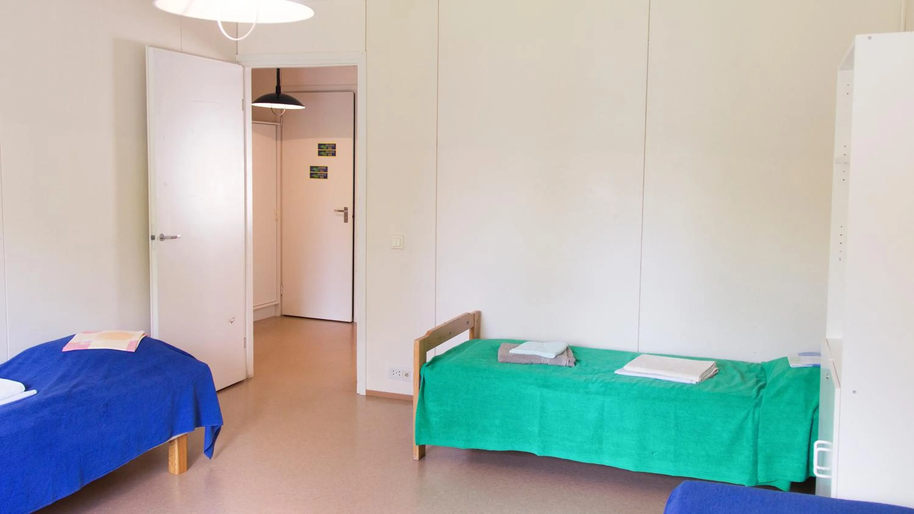 Photo of the whole room in Summer Hotel Tähtelä, Alkio-opisto