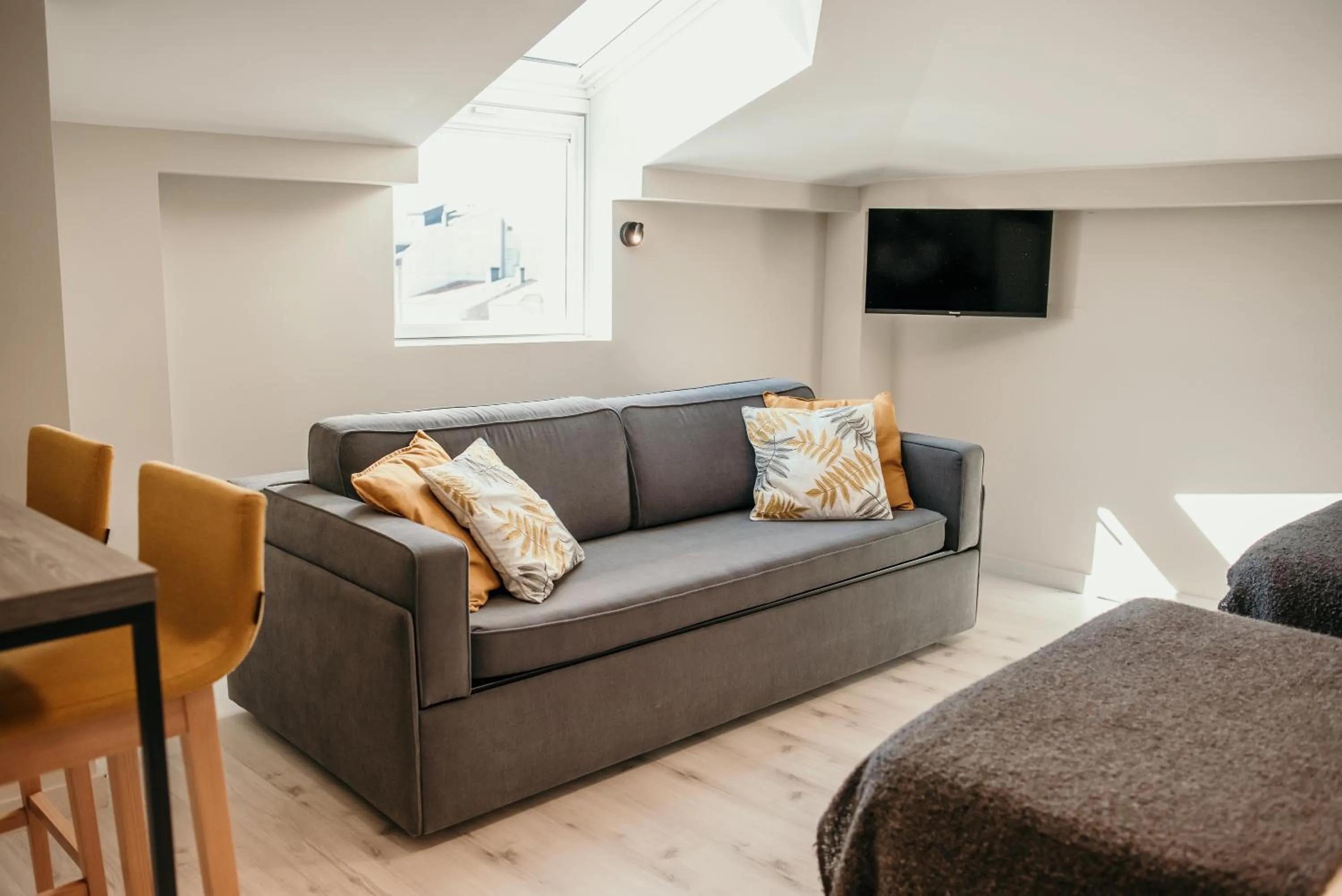 Bedroom, Bed in Hotel Lux Melide