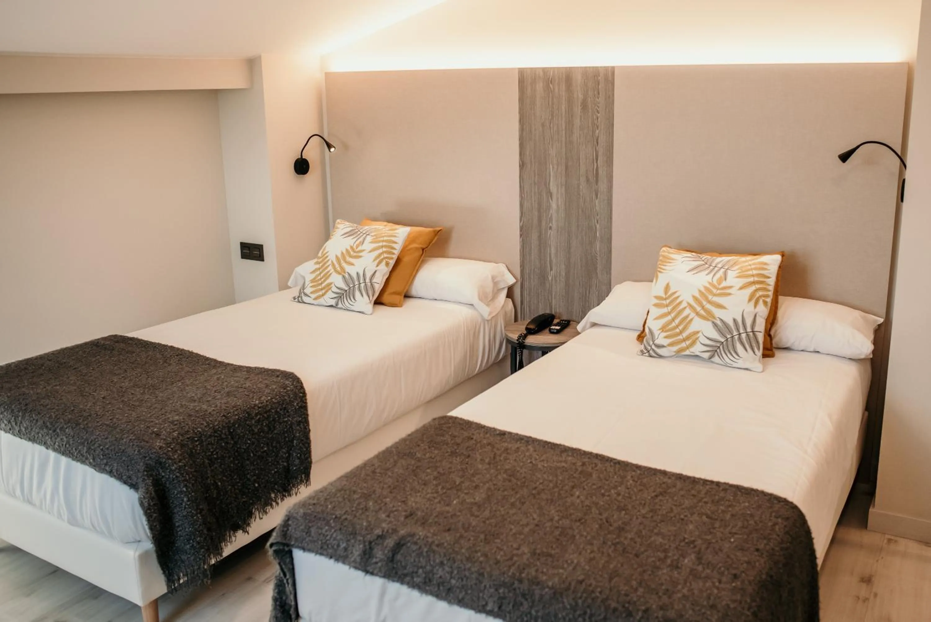 Bed in Hotel Lux Melide