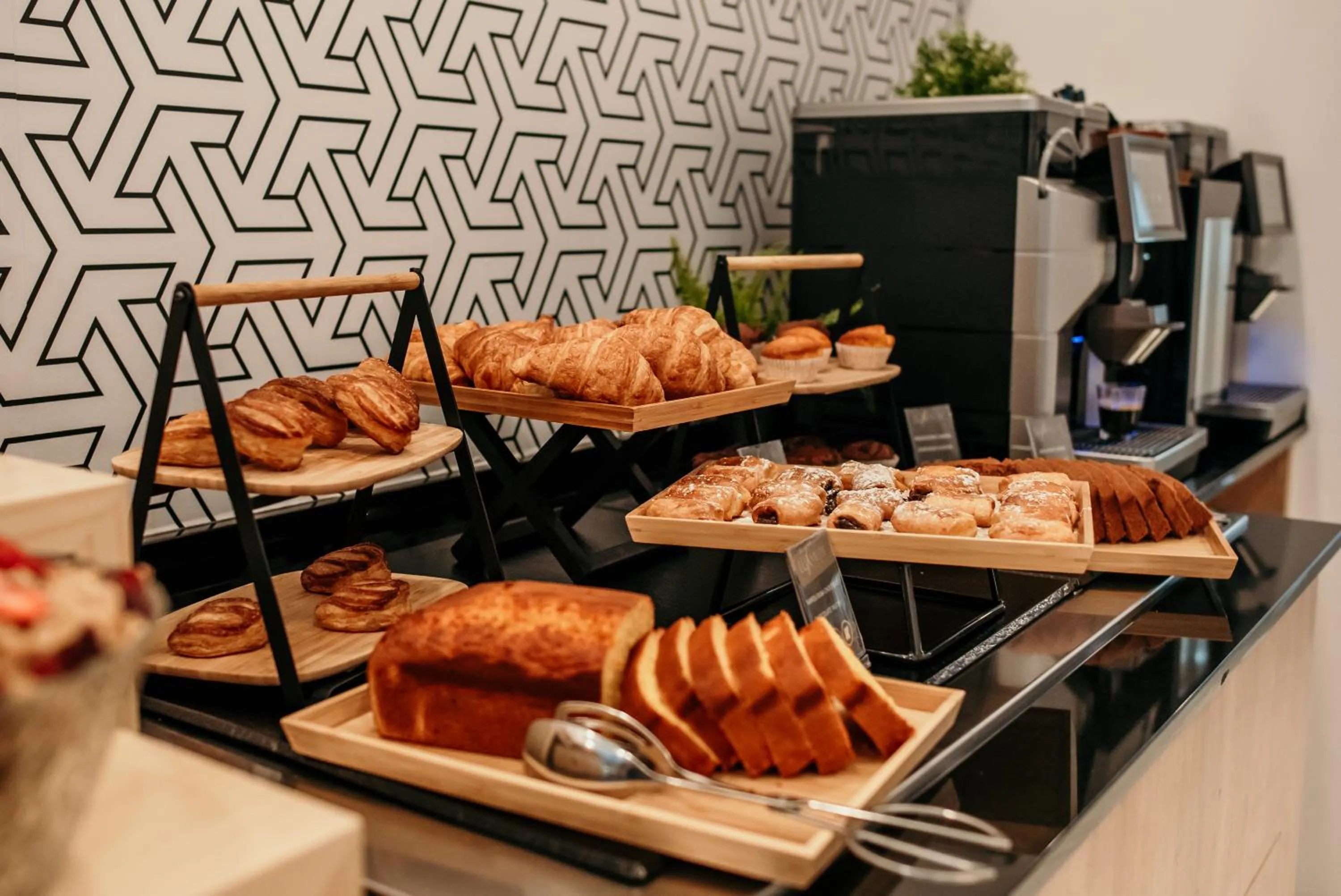 Food in Hotel Lux Melide