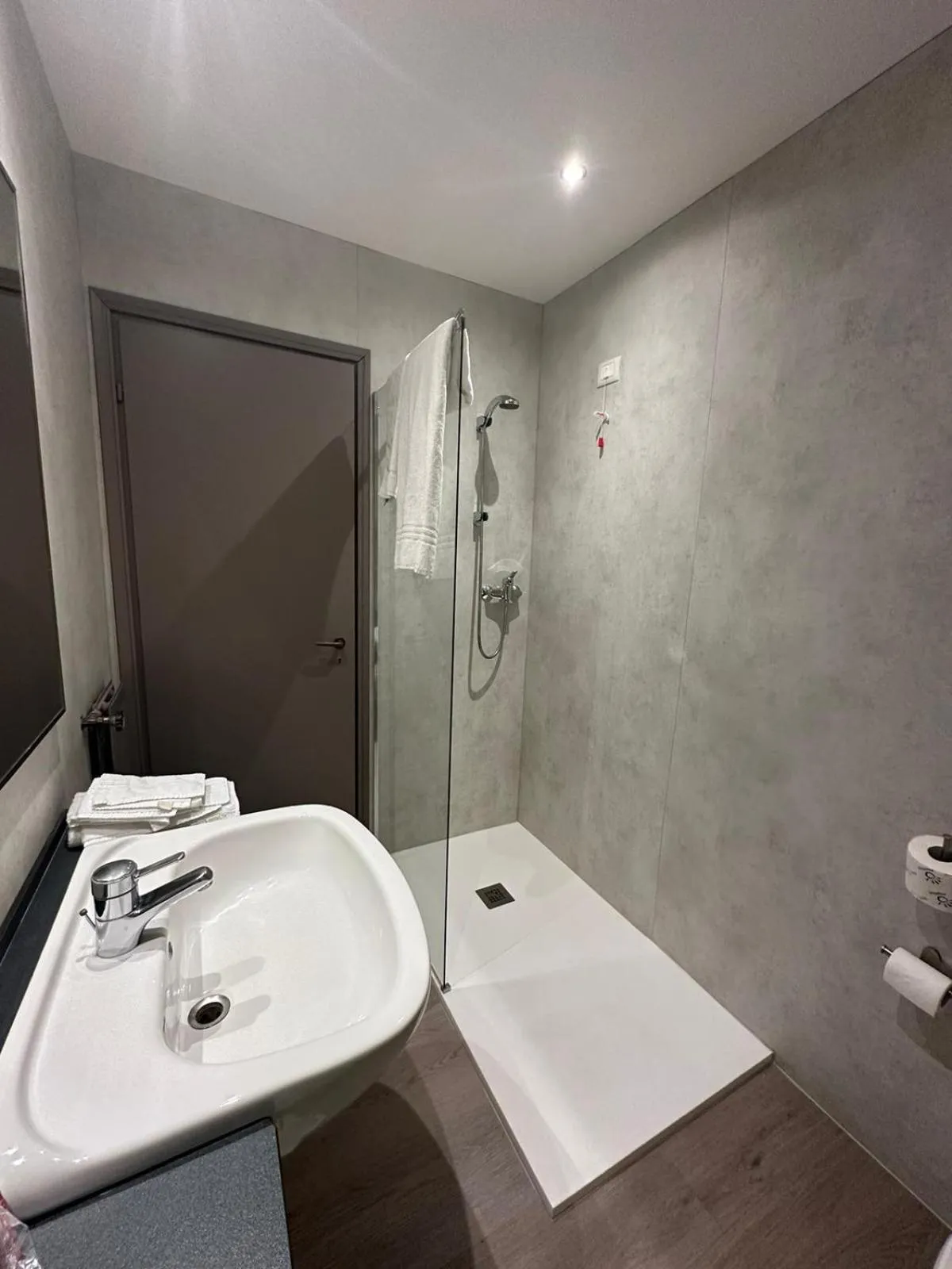 Bathroom in Confidence Hotel Europa