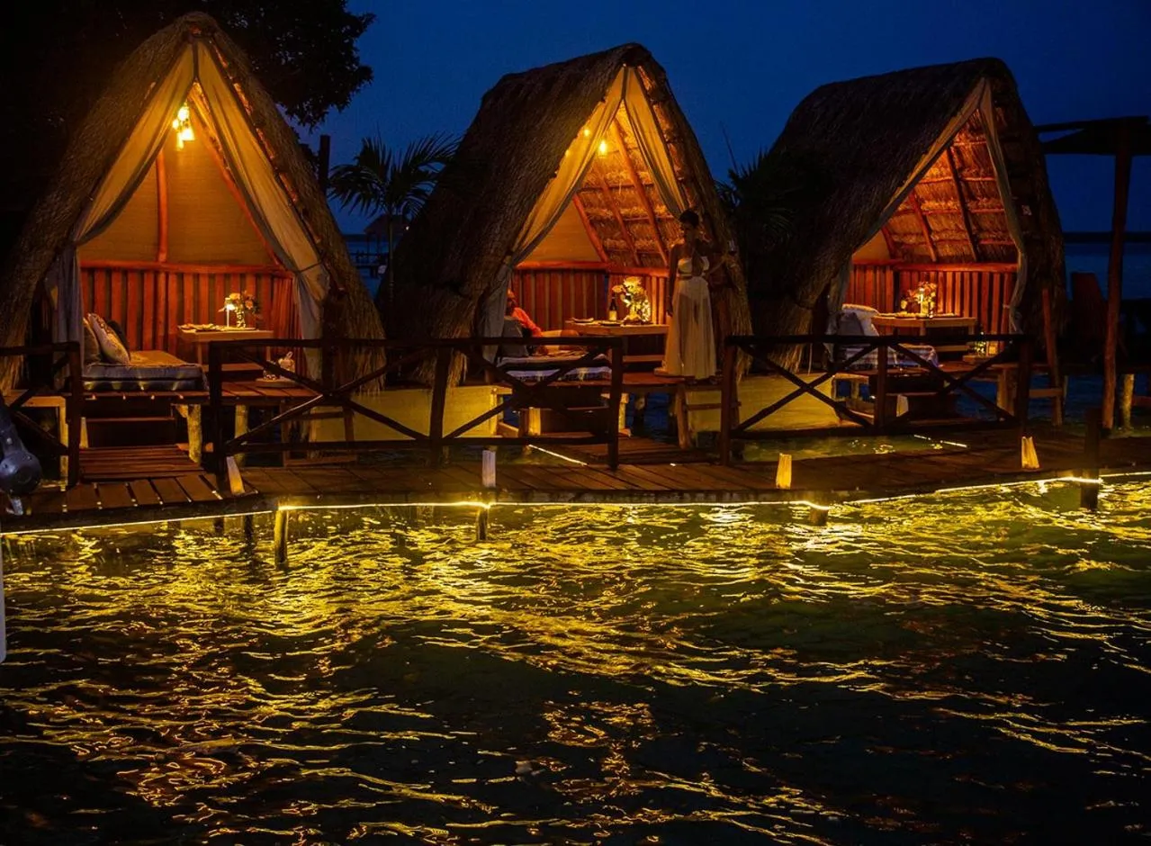 Property building in El Búho Lagoon Bacalar