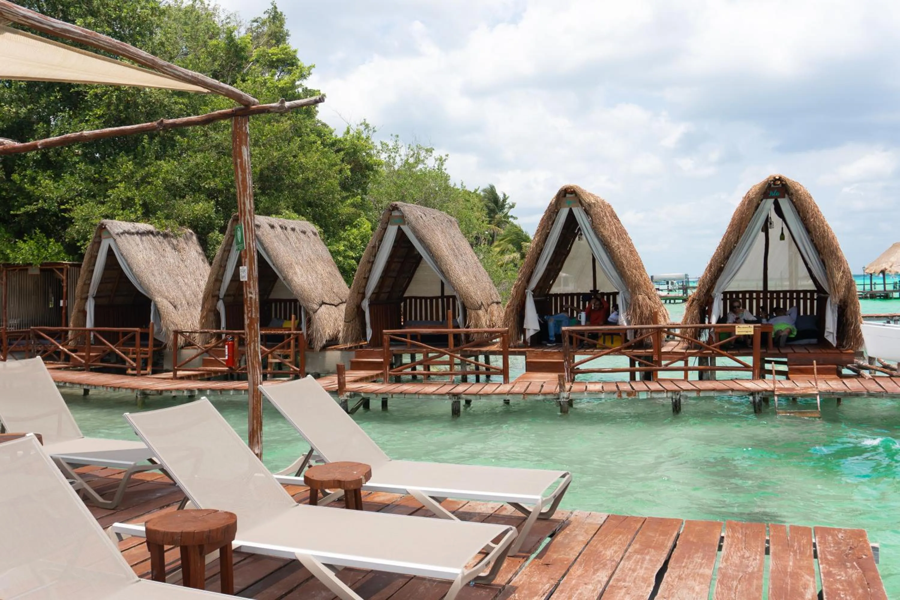 Beach in El Búho Lagoon Bacalar