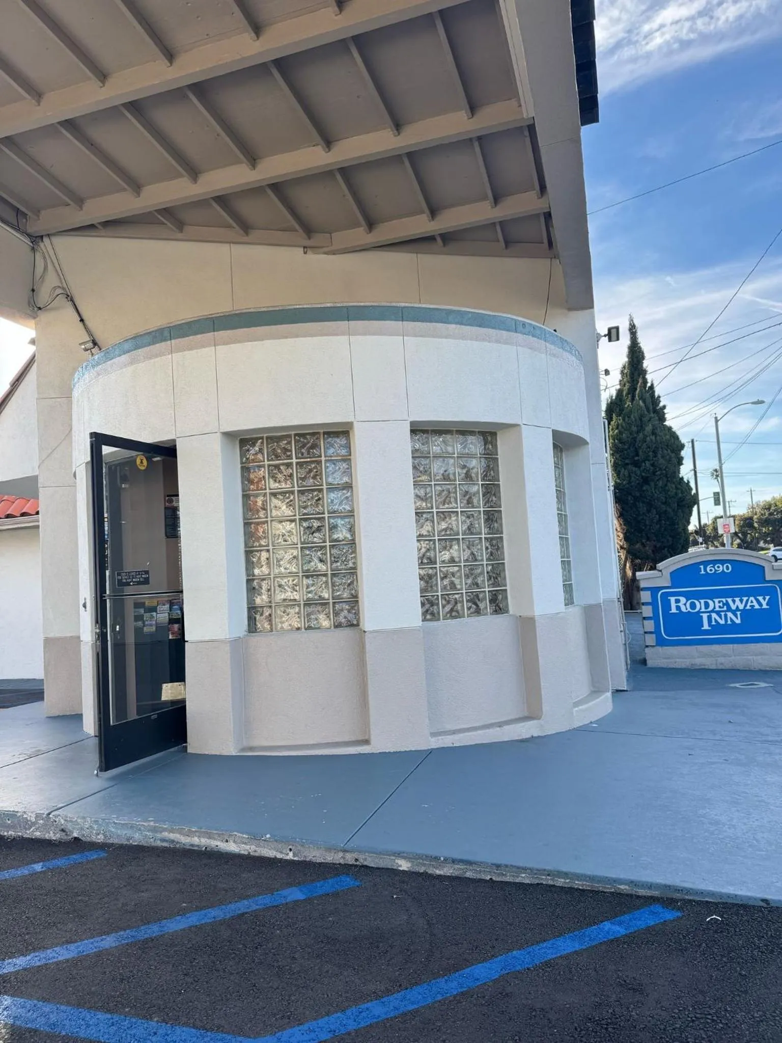 Rodeway Inn Ventura Midtown