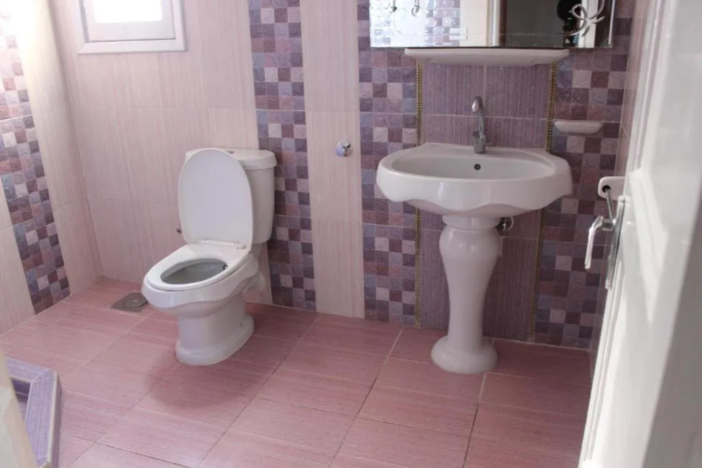 Bathroom in Sea Star