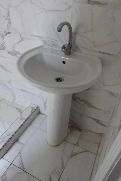 Bathroom in Sea Star