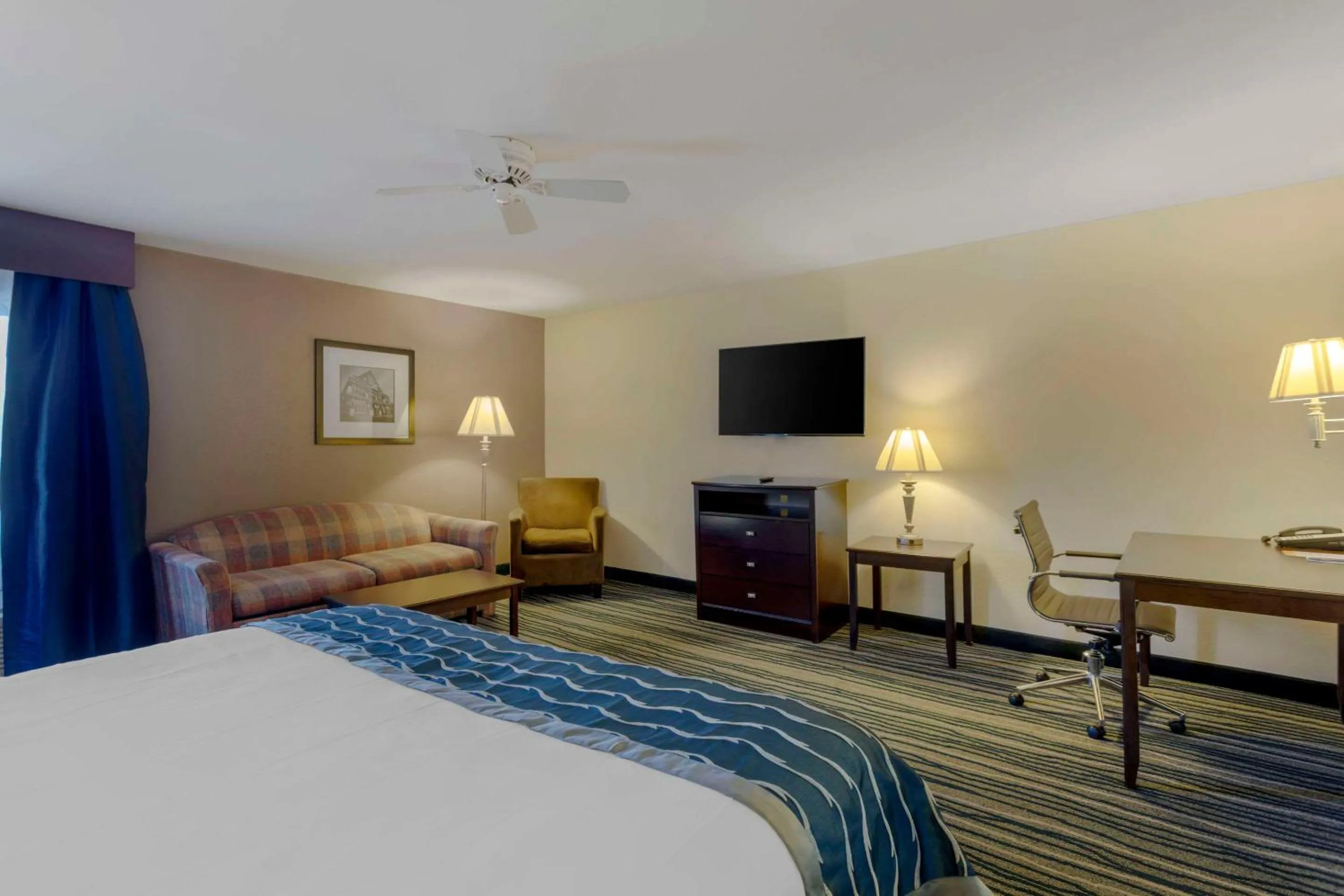 Bedroom, Bed in Comfort Inn & Suites Brentwood - Nashville