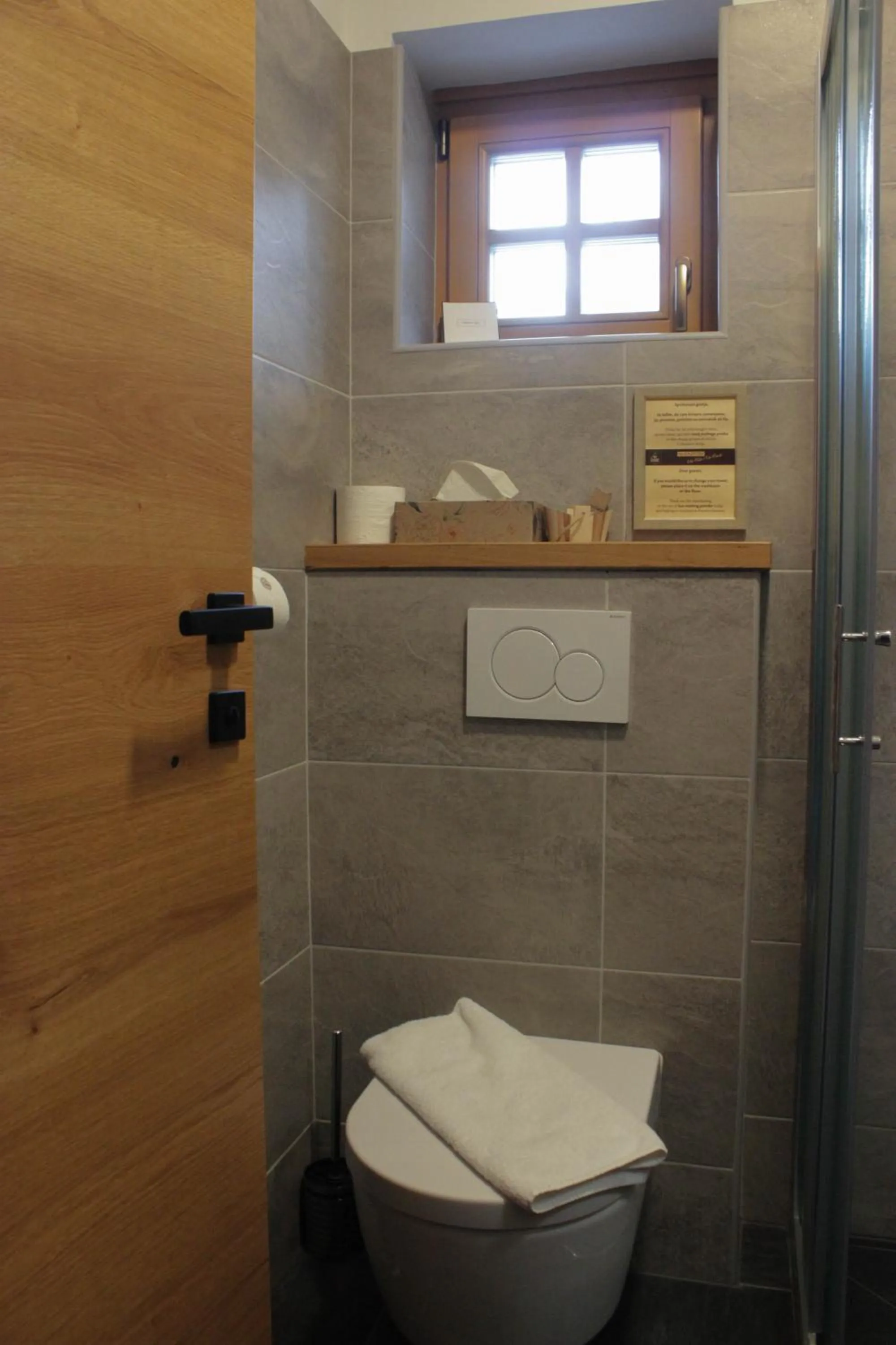 Bathroom in Eko hiša-Eco House Na razpotju