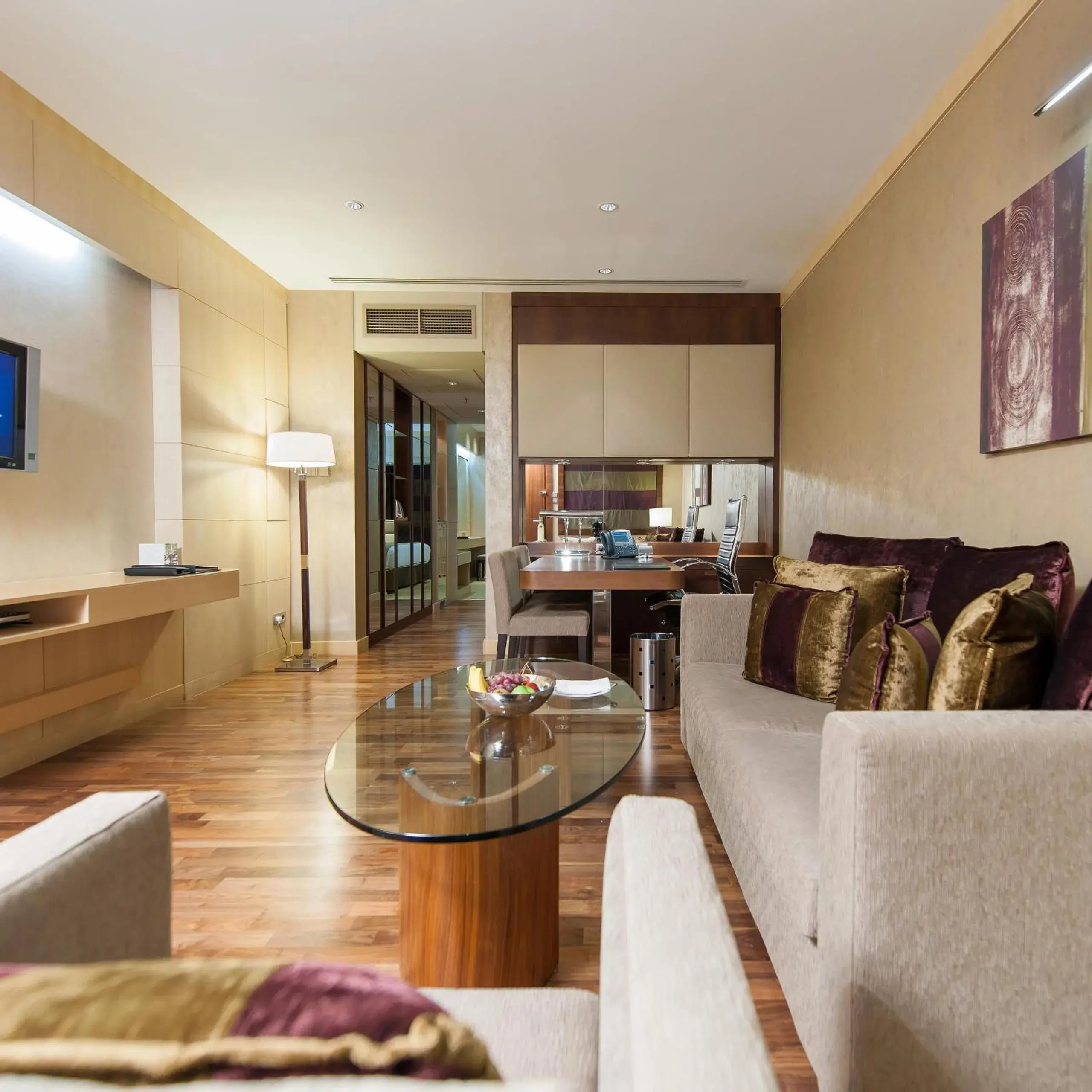 Premium Queen Room in InterContinental Al Khobar by IHG Premium Queen Room in InterContinental Al Khobar by IHG