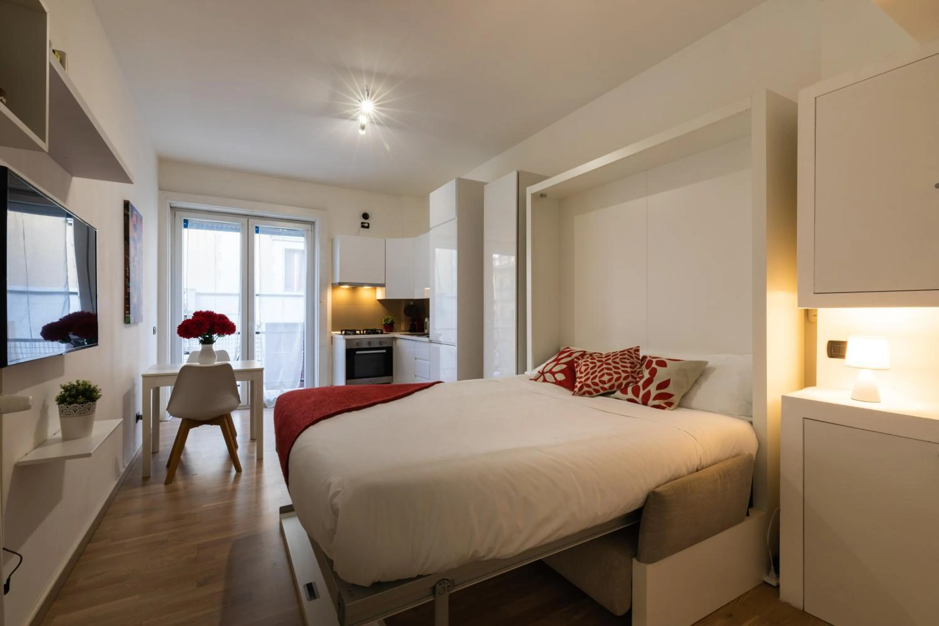 Photo of the whole room, Bed in Dreamful Home - Arco della Pace