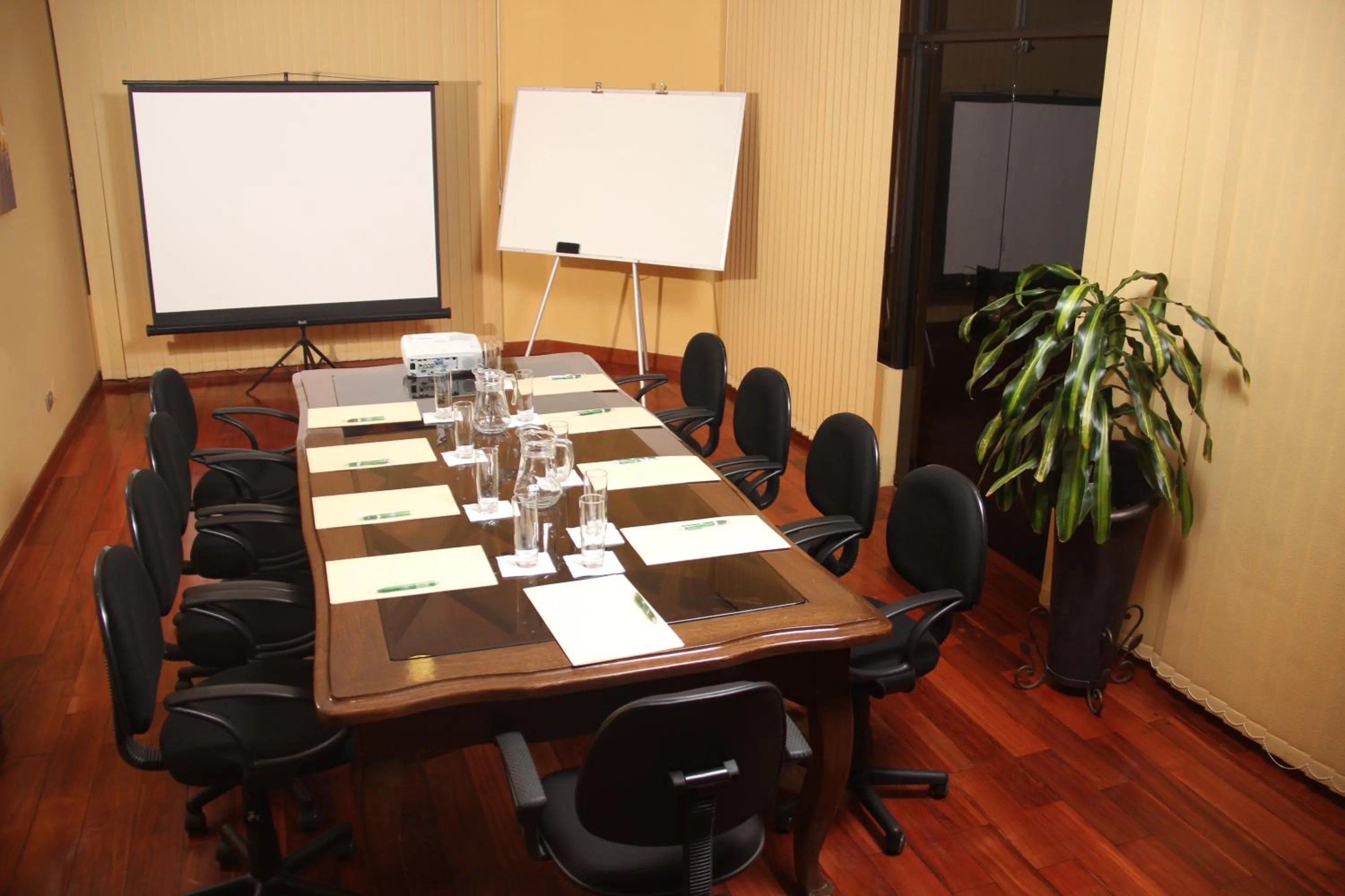 Business facilities in Gran Hotel Toloma