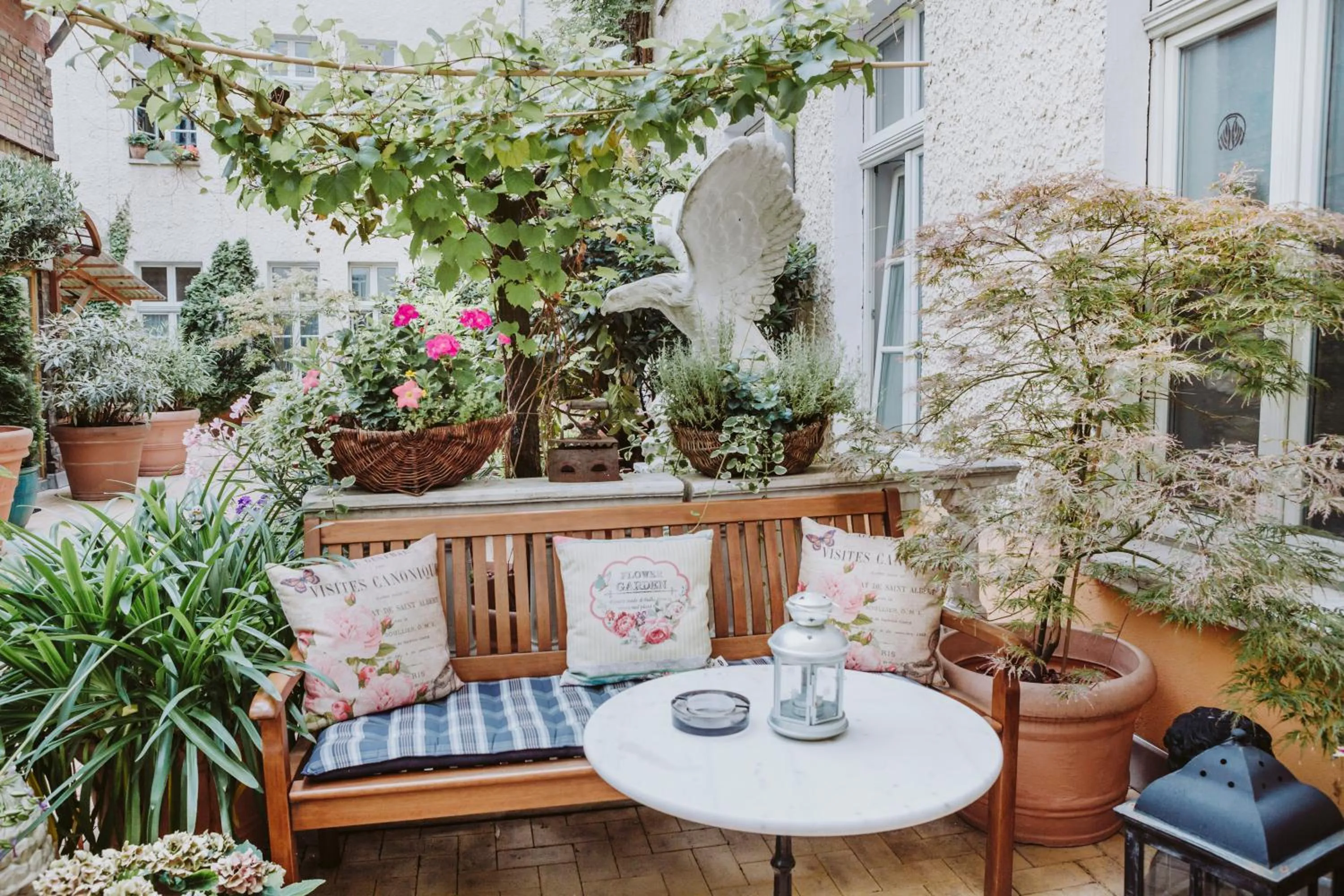 Patio in Honigmond Boutique Hotel