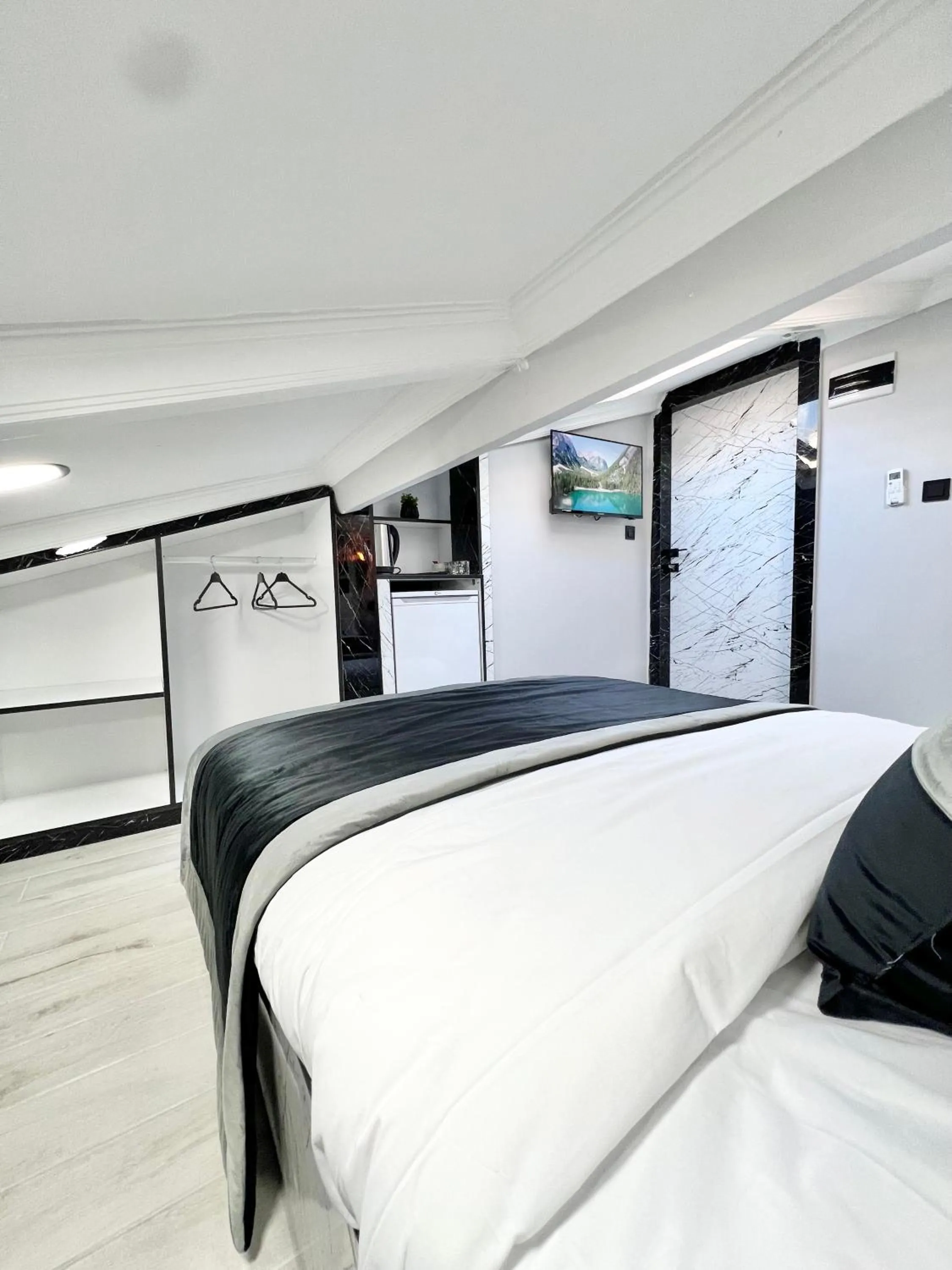 Bed in Taksim Larissa hotel suites