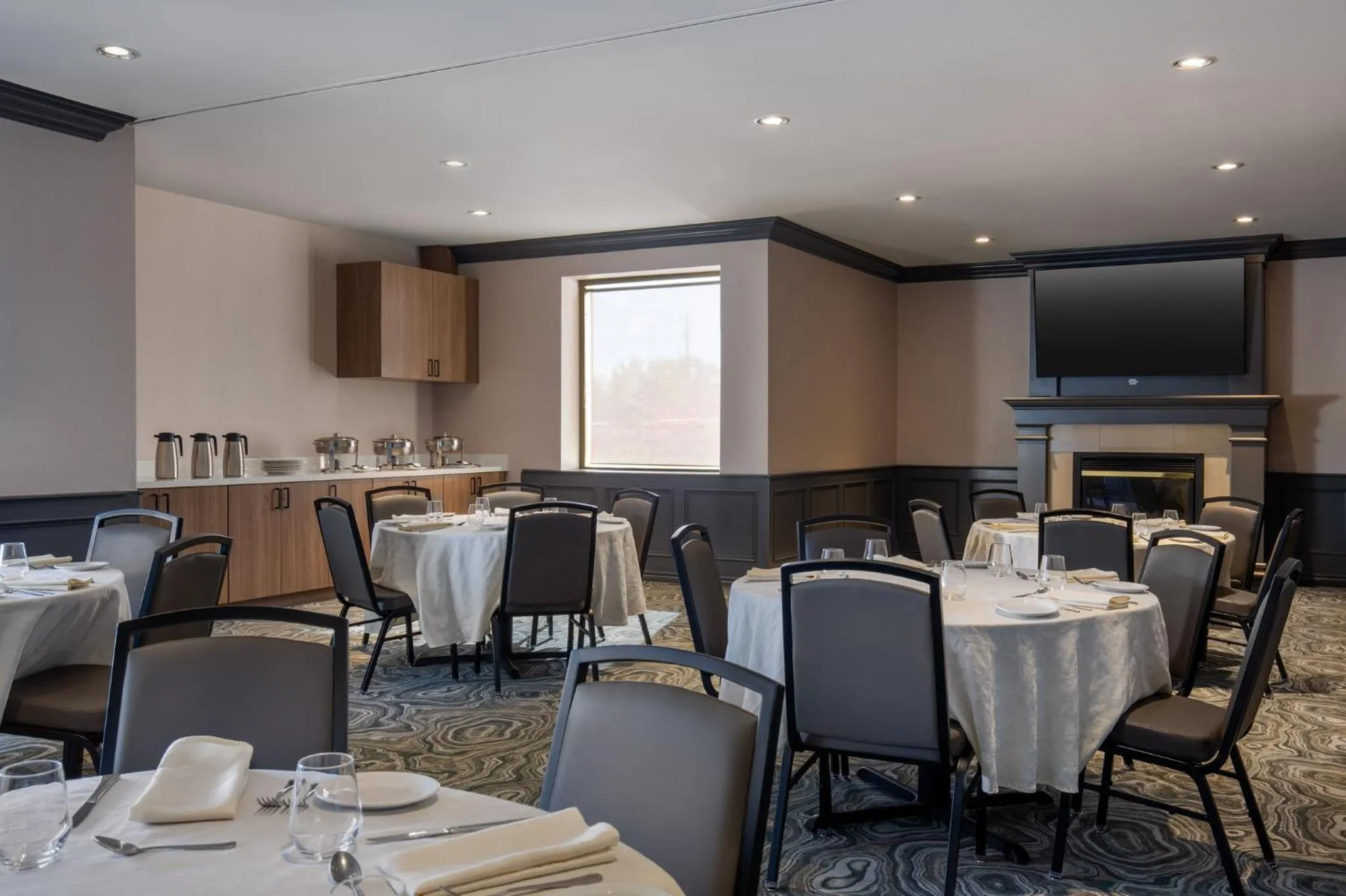 Meeting/conference room in Holiday Inn Hotel & Suites St.Catharines-Niagara by IHG