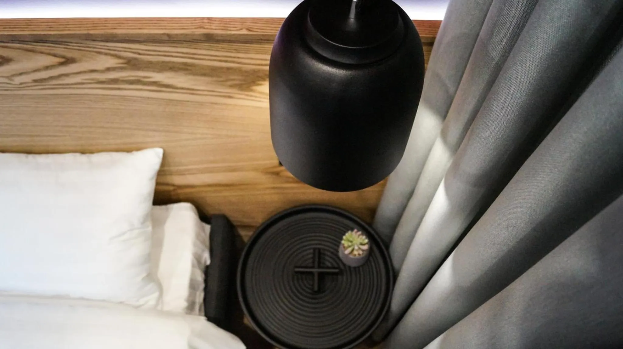 Bed in Kostjukowski apartments Nekrasova 45a