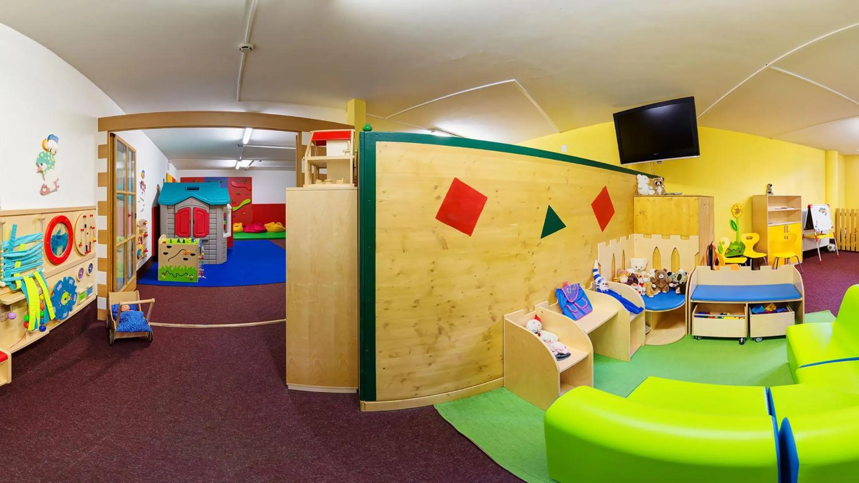 Game Room in Hotel-Pension Egger