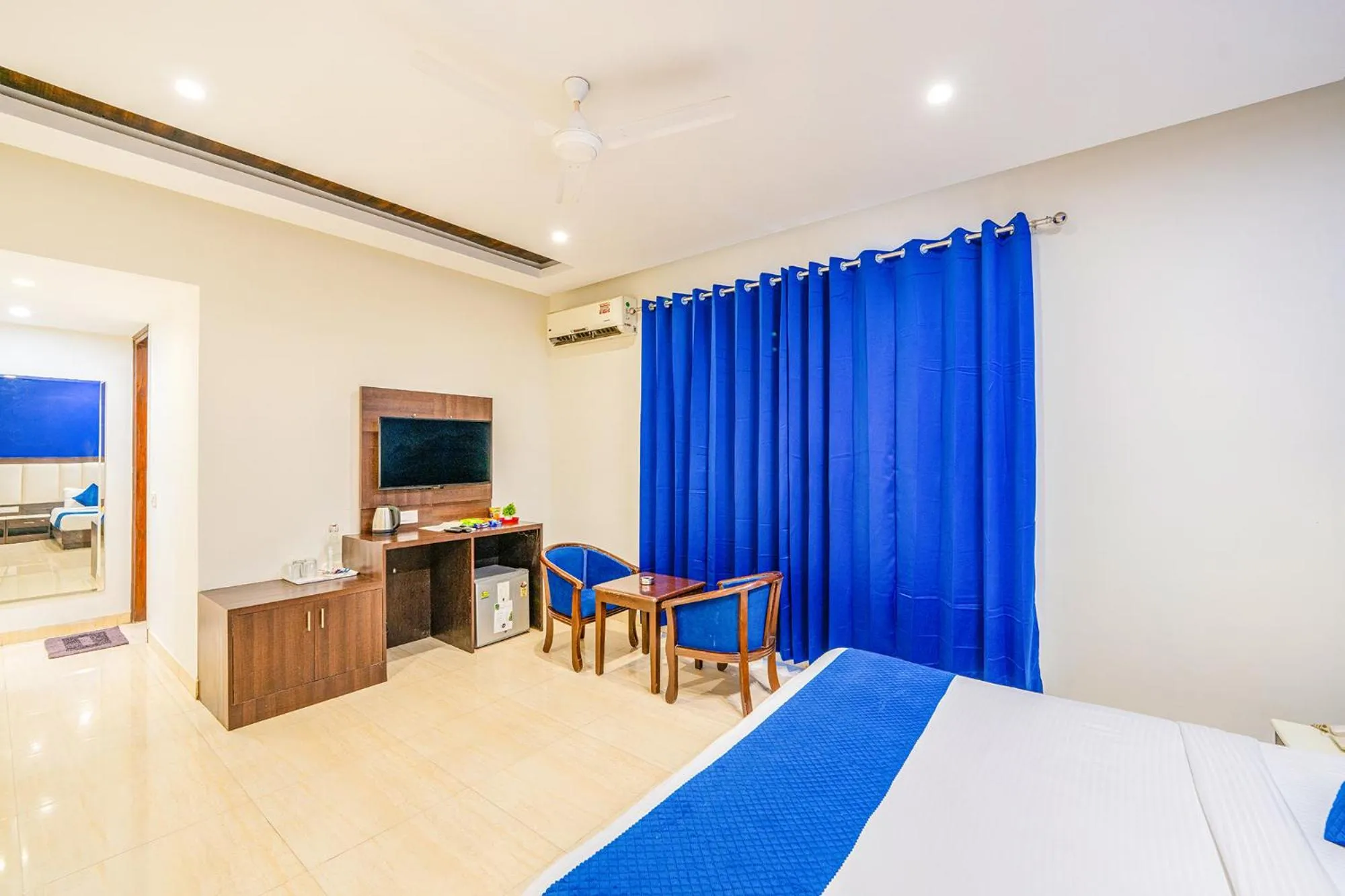 Bed in FabHotel Oyster Villa