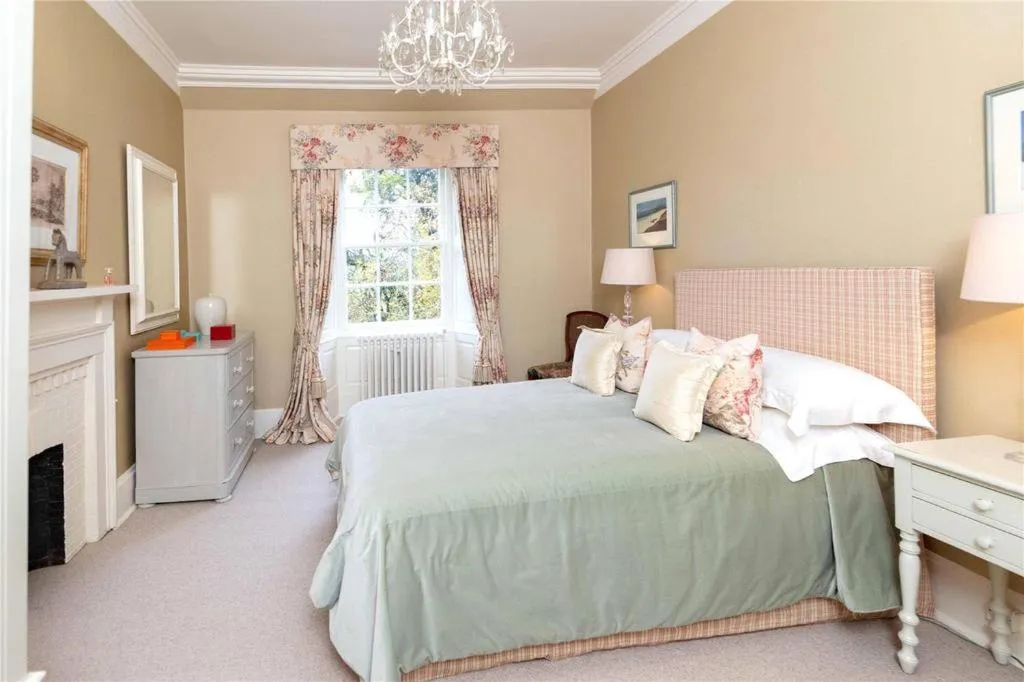 Bed in Park of Drumquhassle