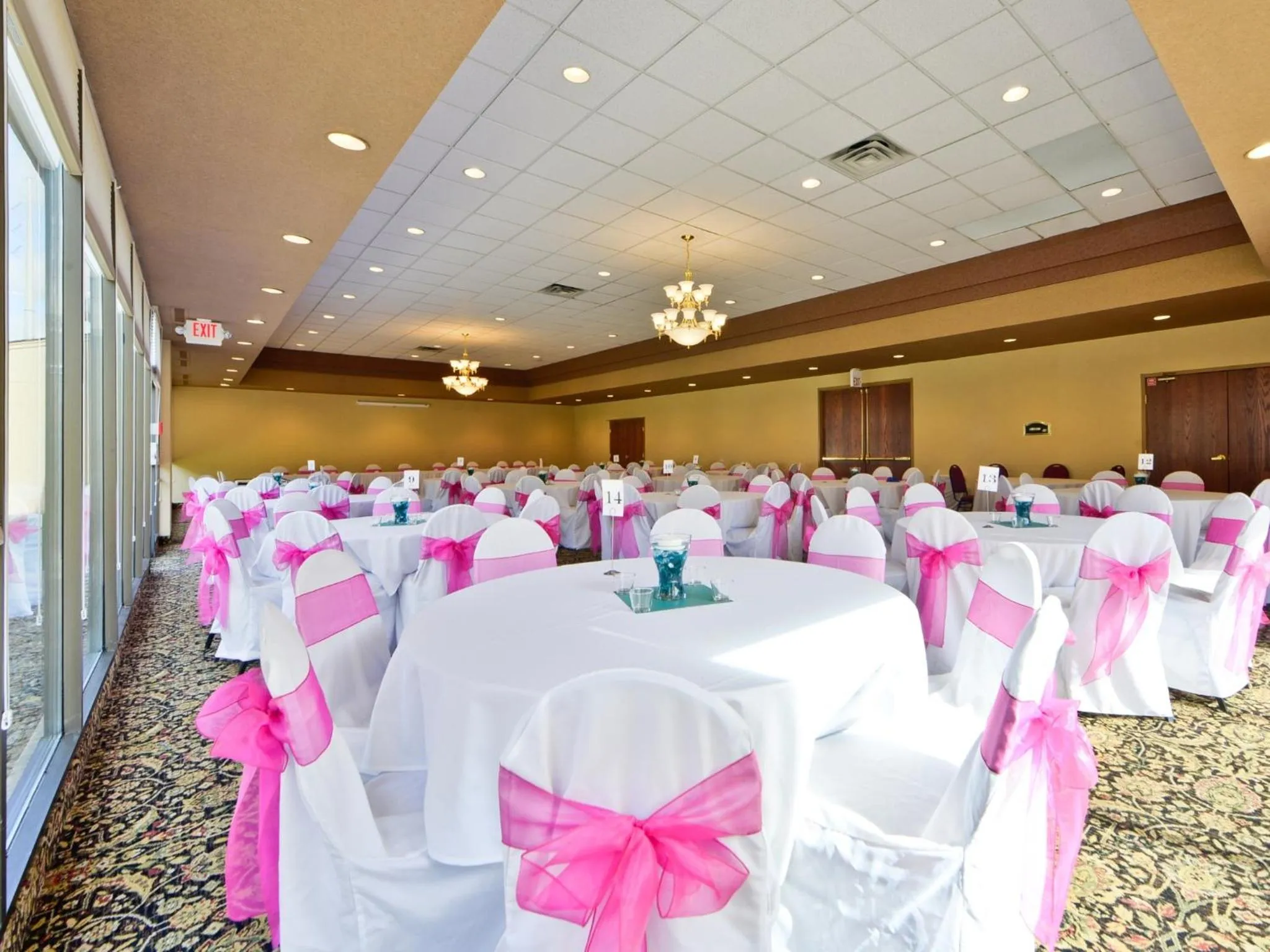 Banquet/Function facilities in Ramada by Wyndham Plymouth Hotel & Conference Center