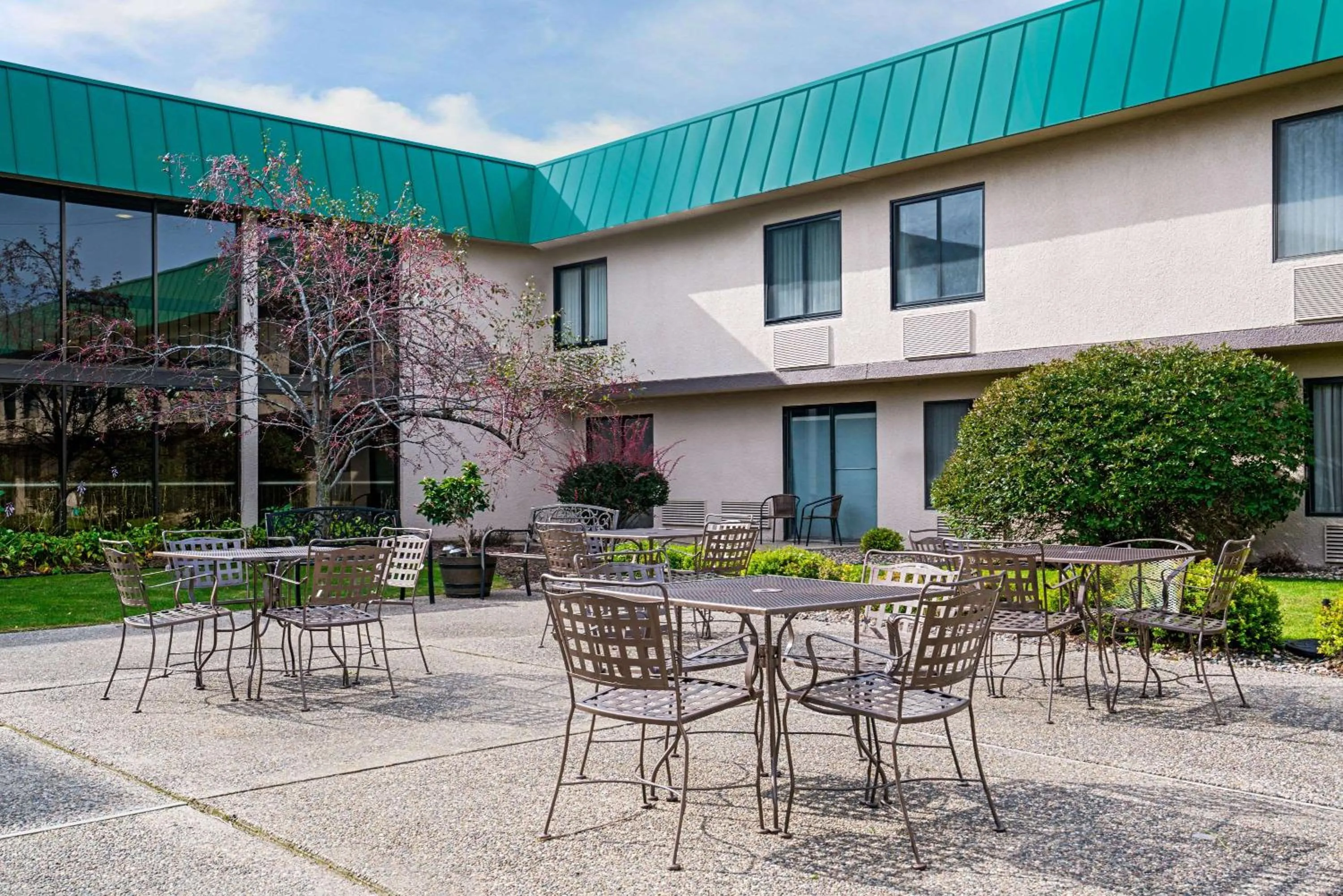 Property building in Ramada by Wyndham Plymouth Hotel & Conference Center