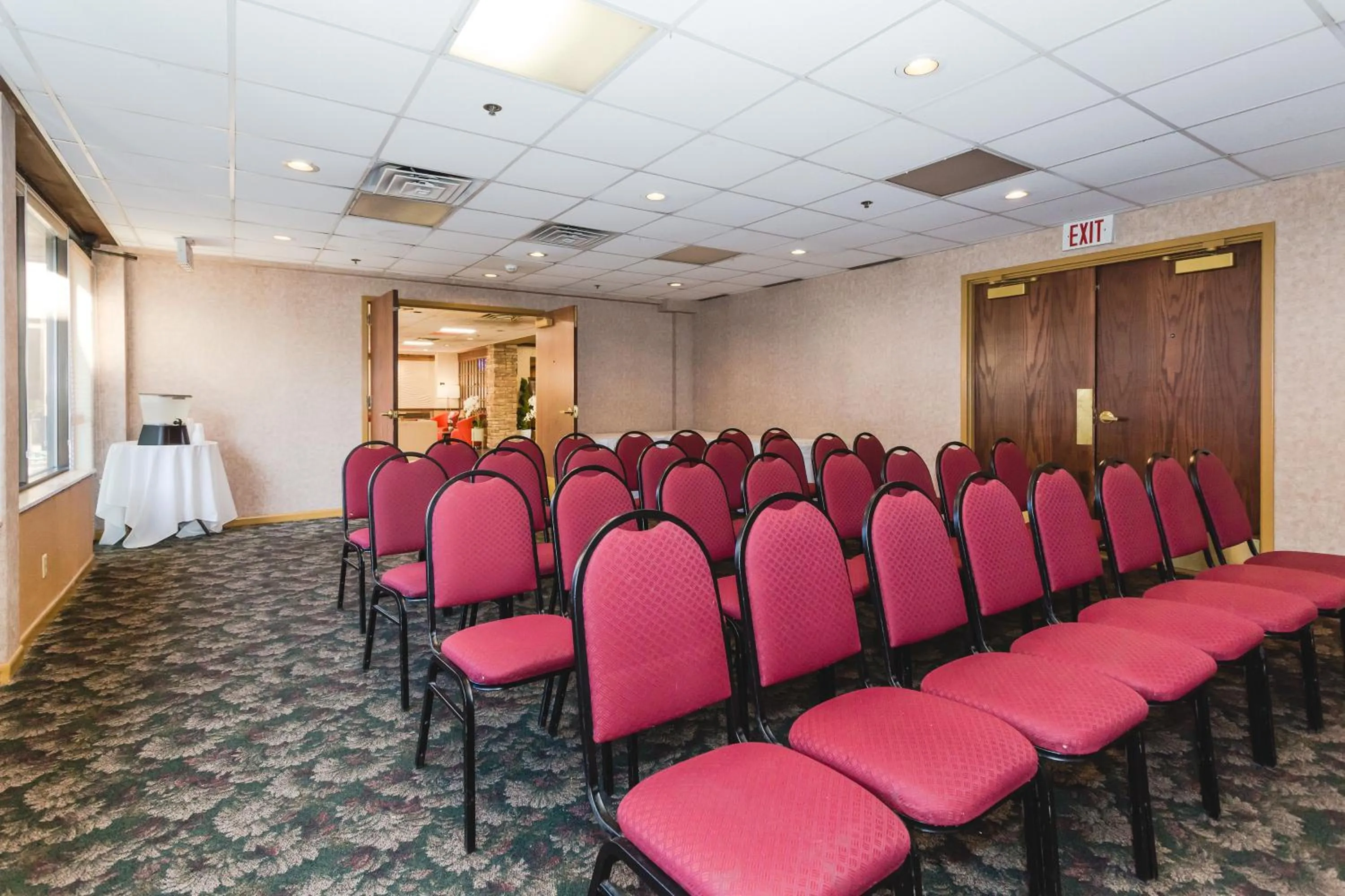 Business facilities in Ramada by Wyndham Plymouth Hotel & Conference Center