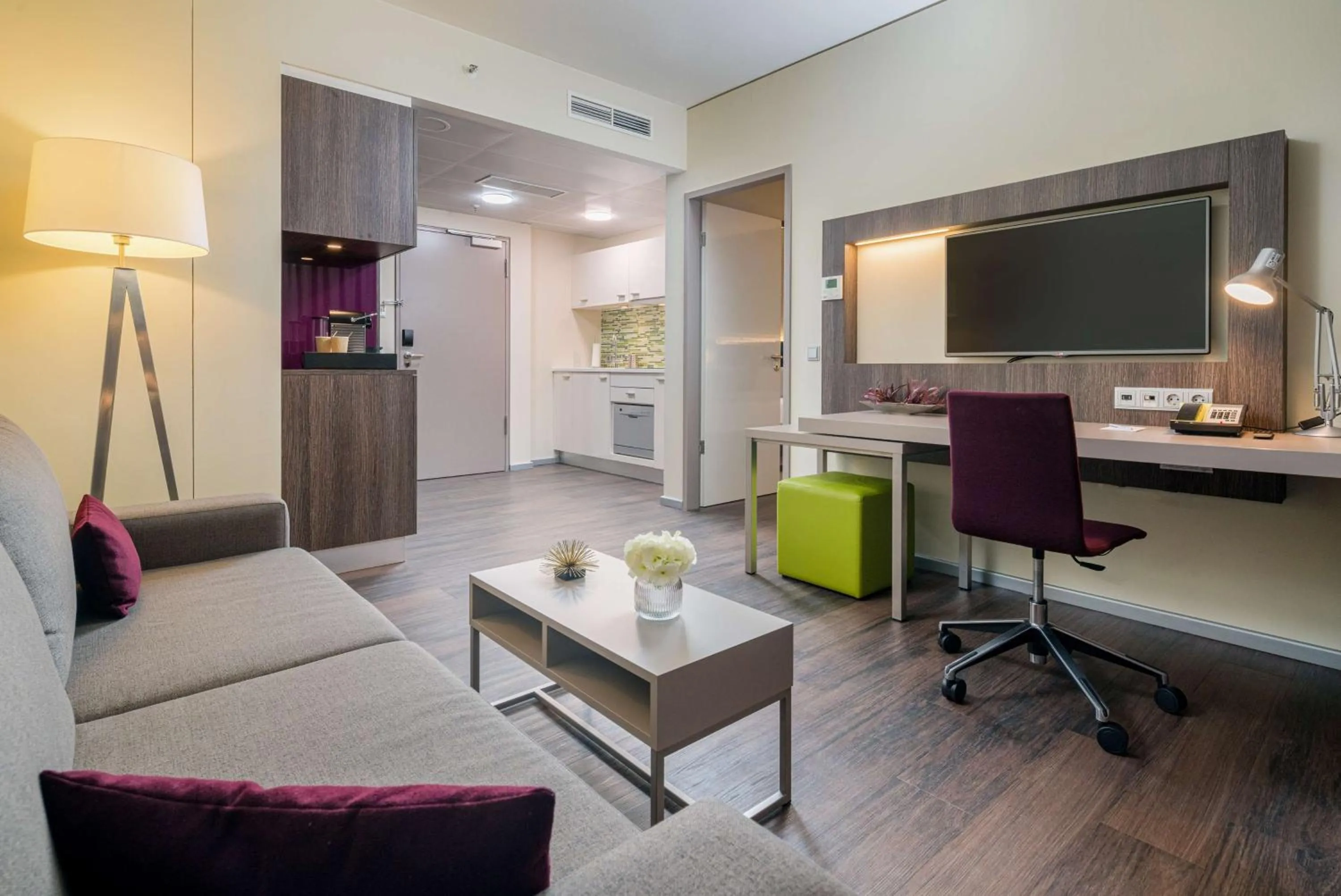 Bedroom in Best Western Hotel Airport Frankfurt