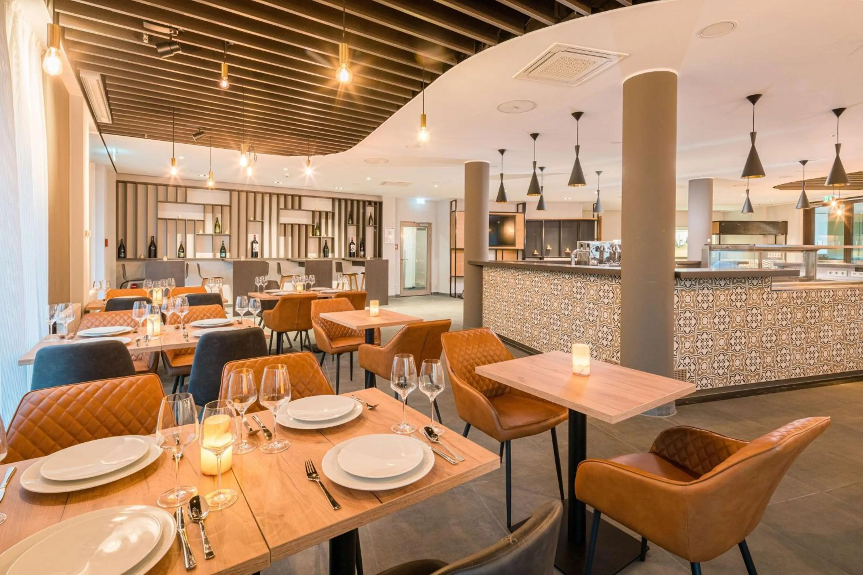 Restaurant/places to eat in Best Western Hotel Airport Frankfurt