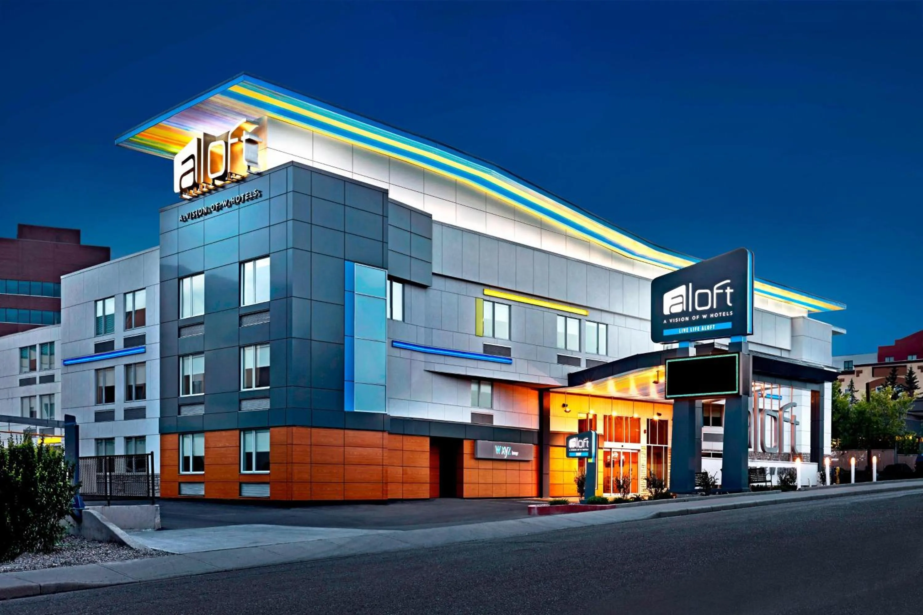 Property building in Aloft Hotel Calgary University
