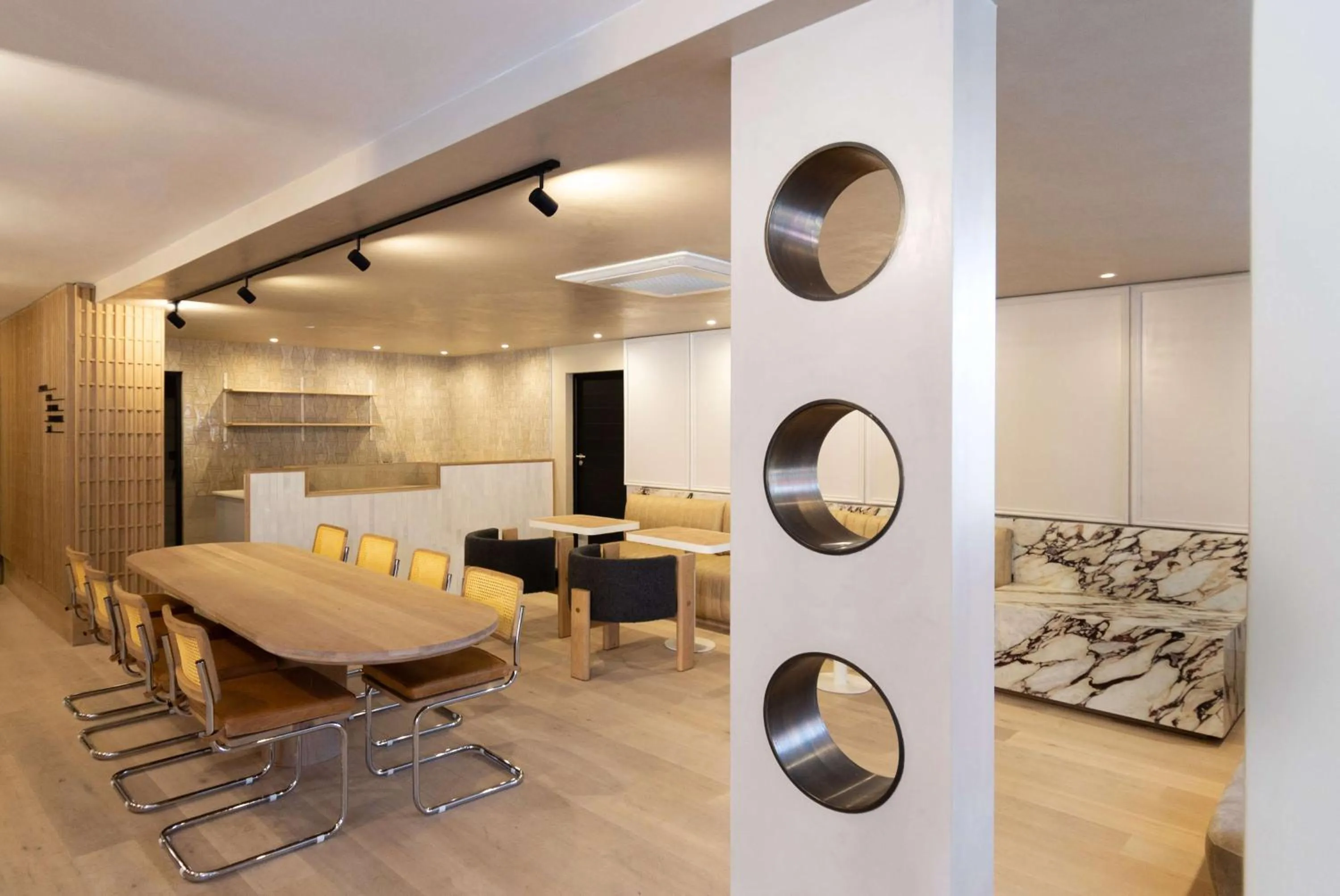 Restaurant/places to eat in Hyatt House Johannesburg, Sandton