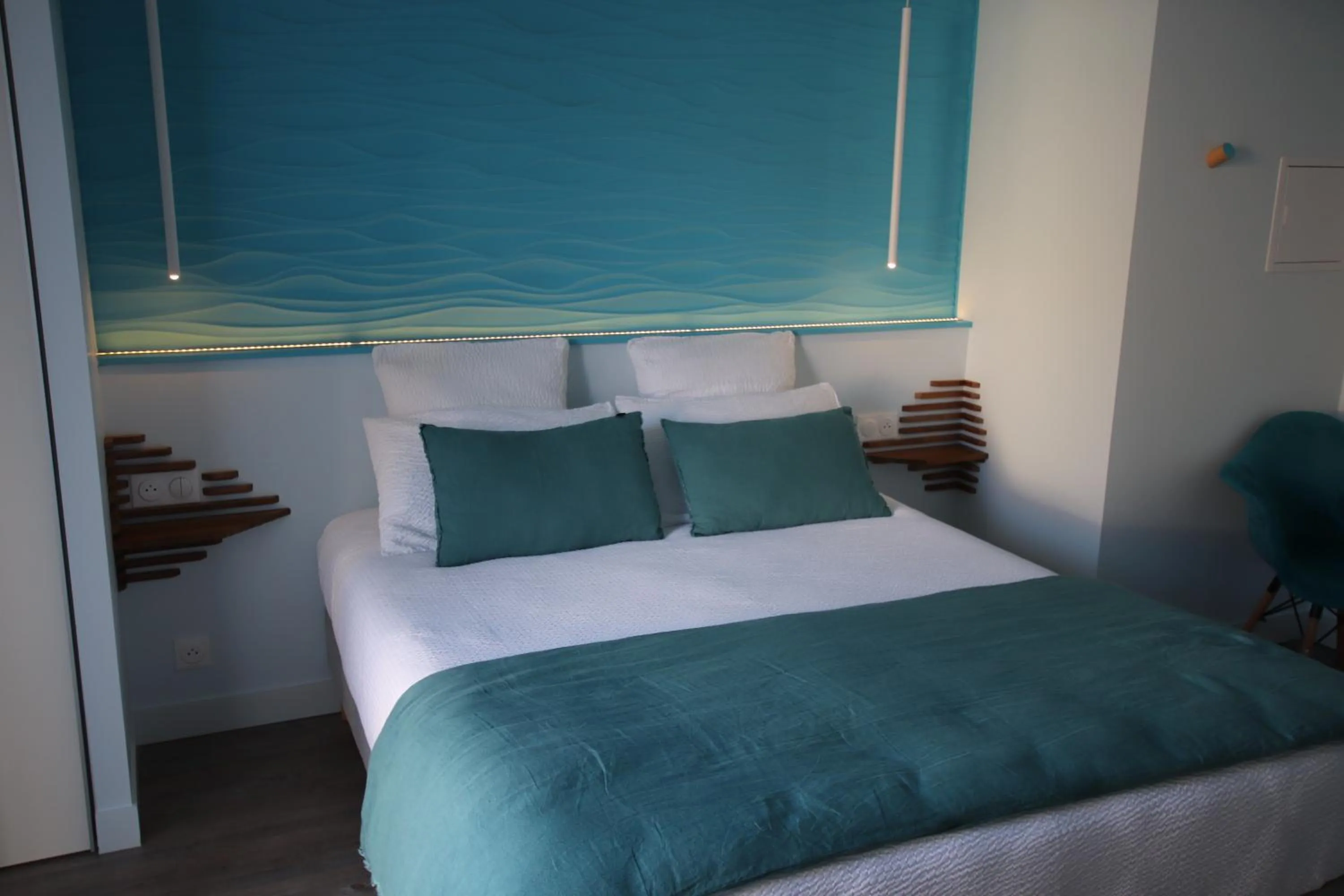 Photo of the whole room, Bed in L'envie