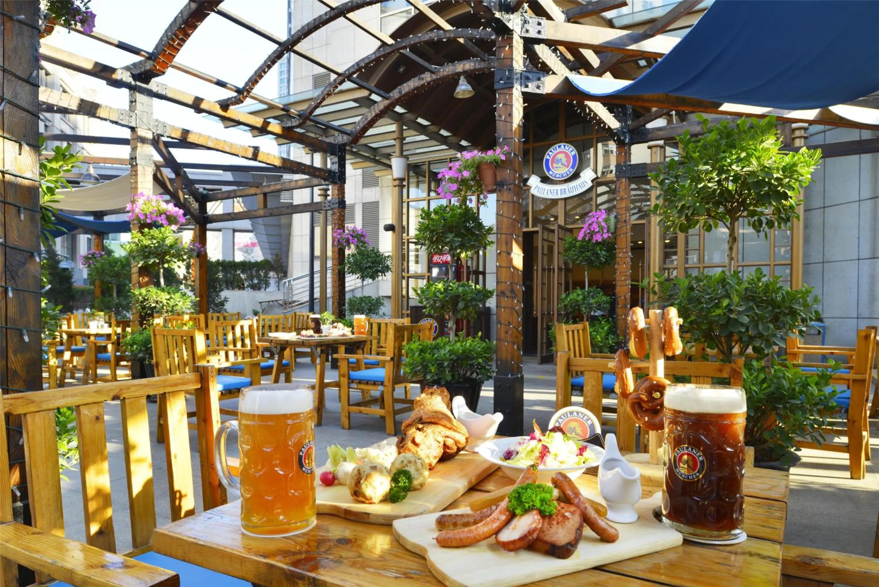 Restaurant/places to eat in Kempinski Hotel Dalian