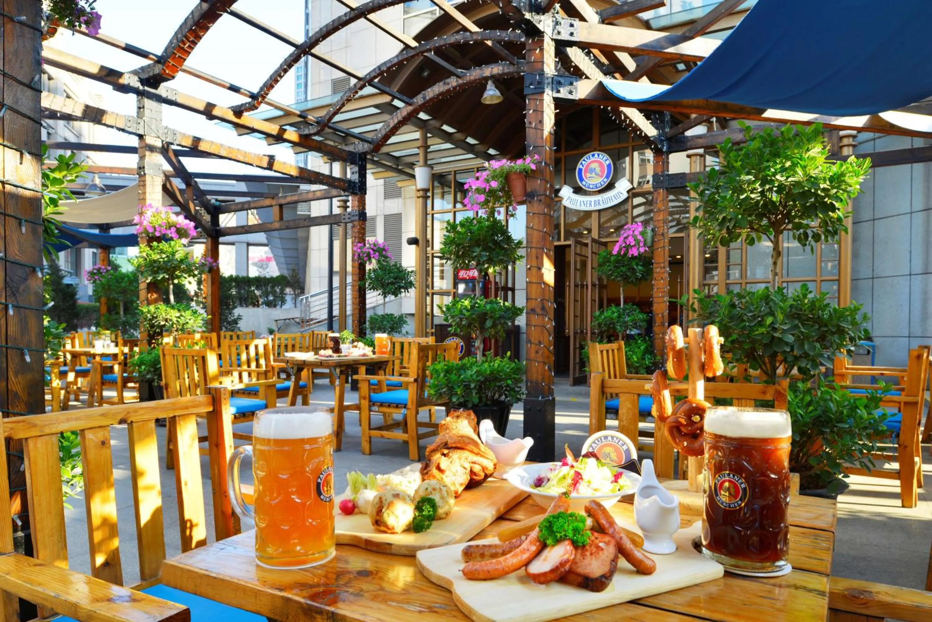 Restaurant/places to eat in Kempinski Hotel Dalian