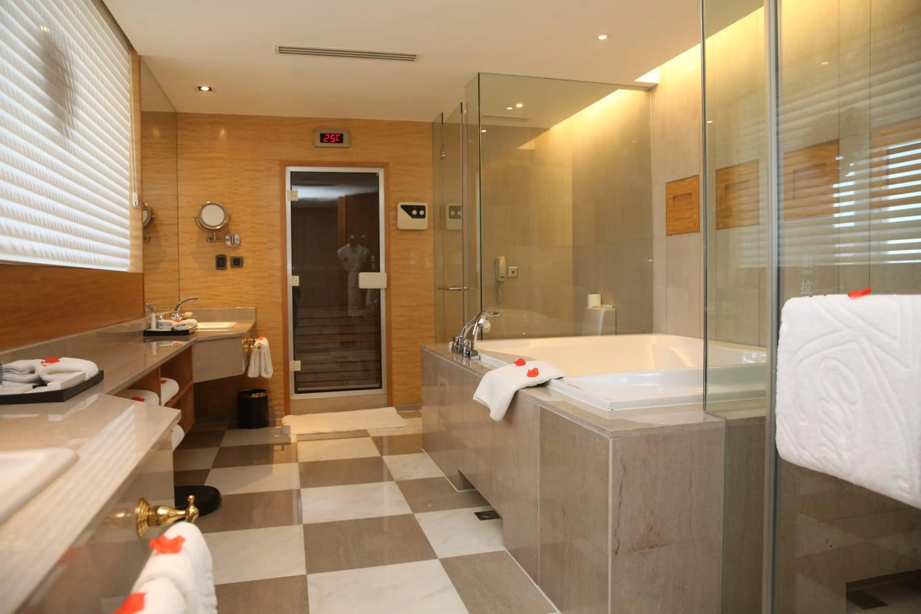 Bathroom in Kempinski Hotel Dalian